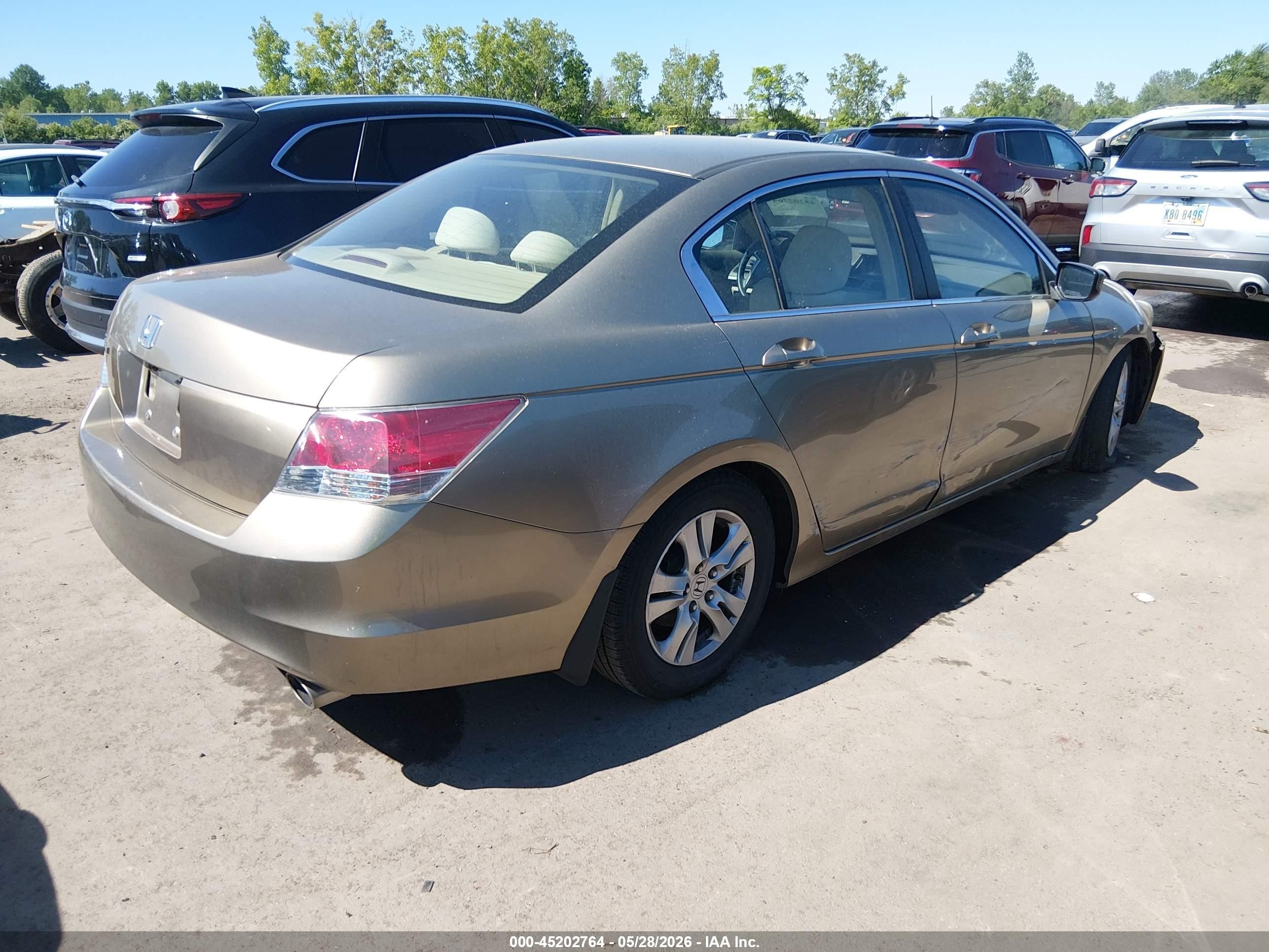 2008 Honda Accord 2.4 Lx-p Золотой vin: 1HGCP26458A113352