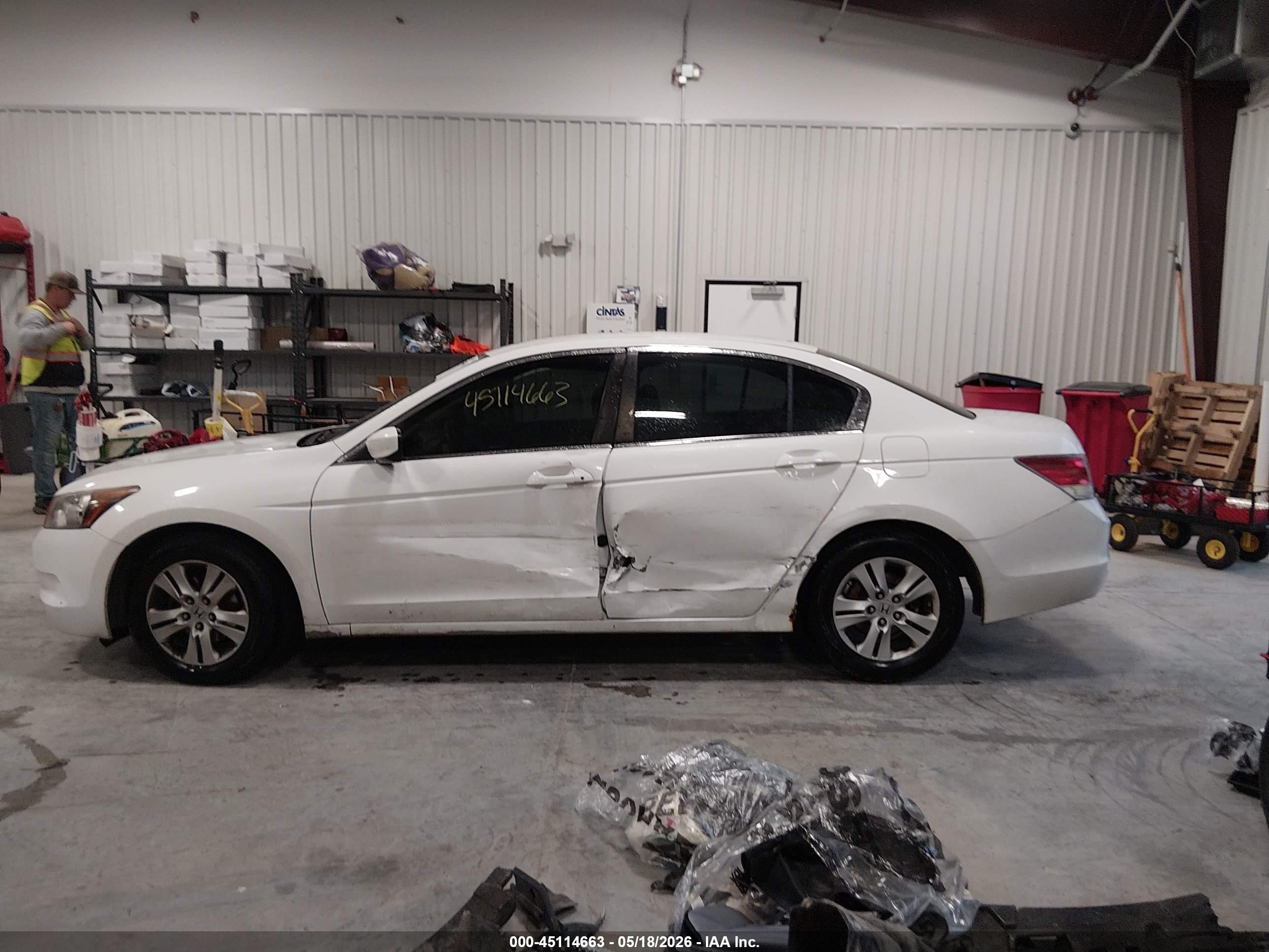 2009 Honda Accord 2.4 Lx-p Белый vin: 1HGCP26459A091130