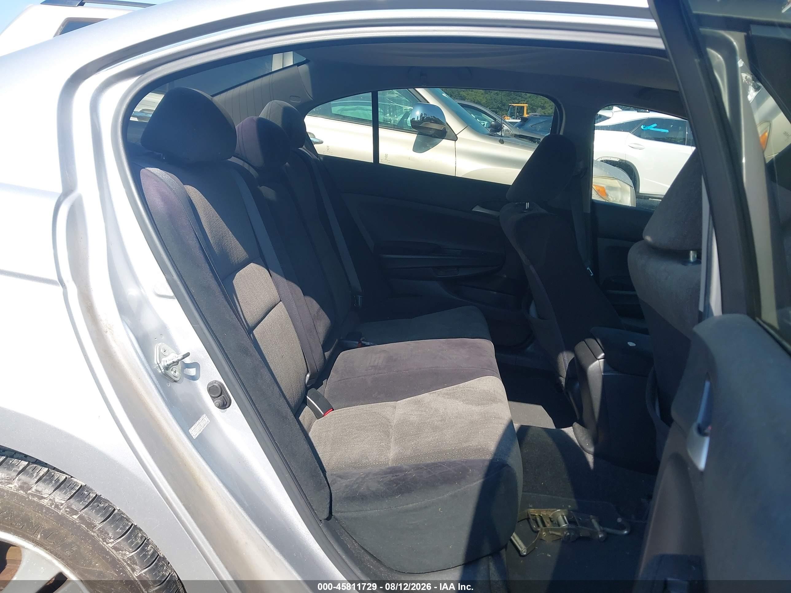 2008 Honda Accord 2.4 Lx-p Серебряный vin: 1HGCP26478A156994