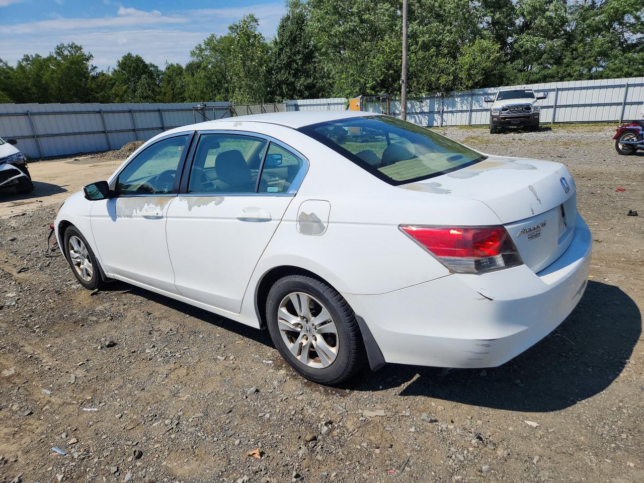 2009 Honda Accord Lxp White vin: 1HGCP26479A190905