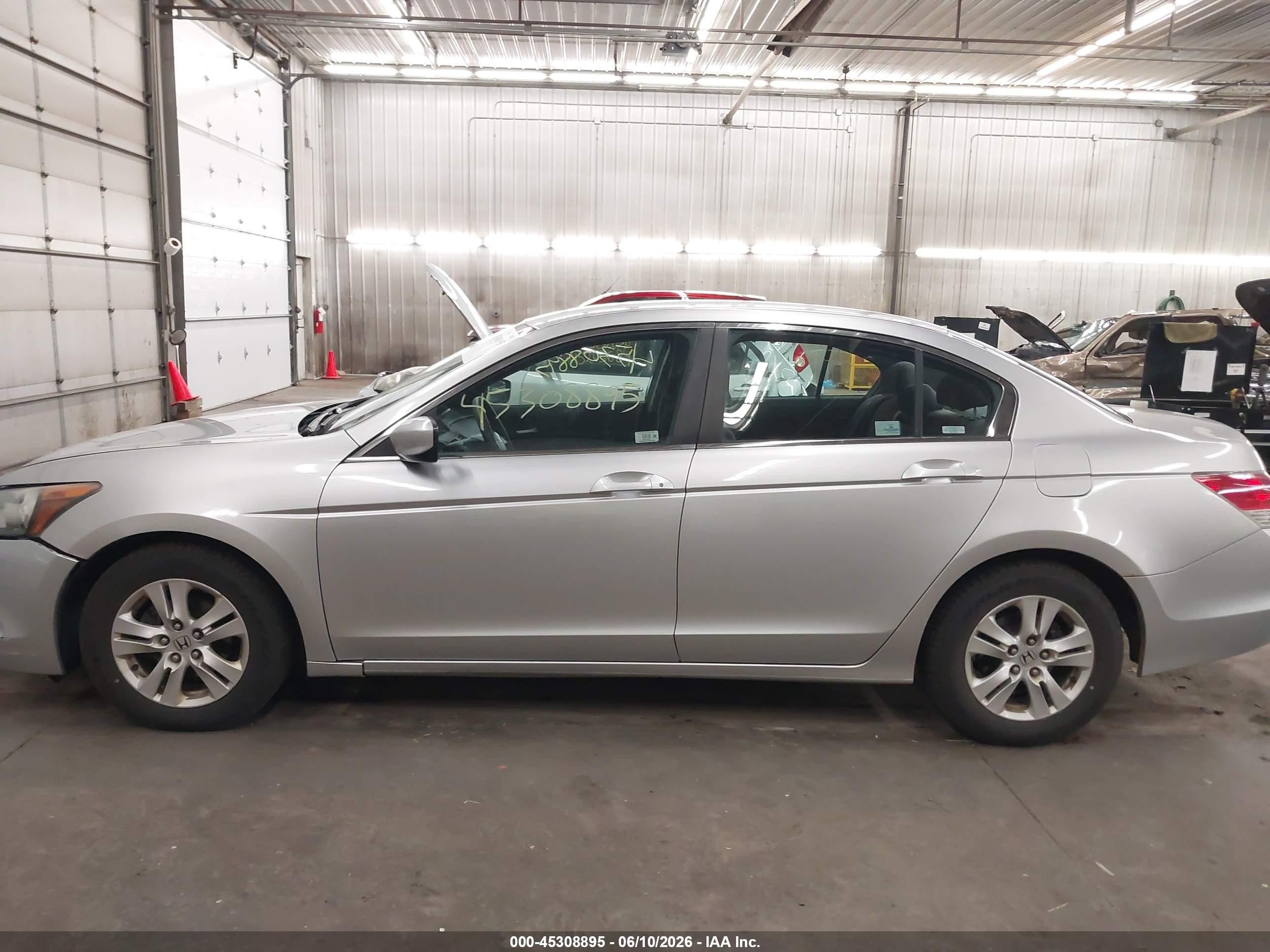 2008 Honda Accord 2.4 Lx-p Silver vin: 1HGCP26488A013116