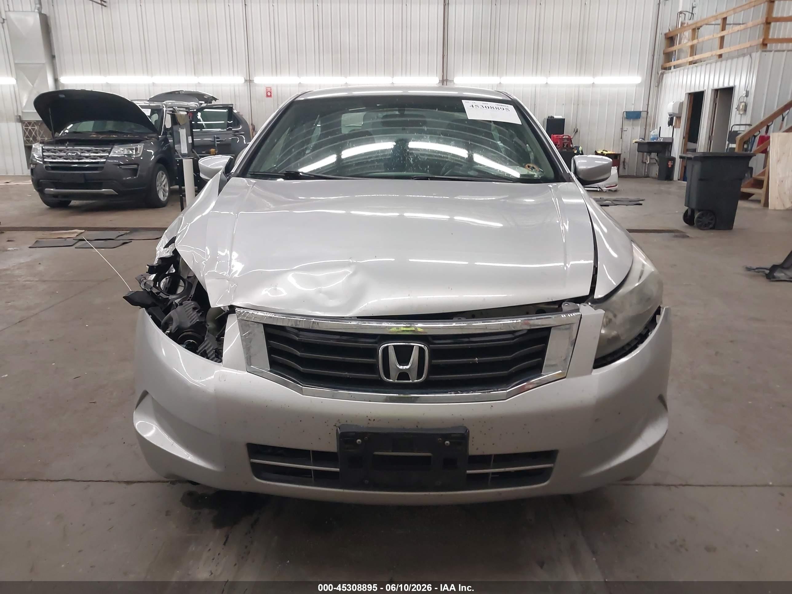 2008 Honda Accord 2.4 Lx-p Silver vin: 1HGCP26488A013116