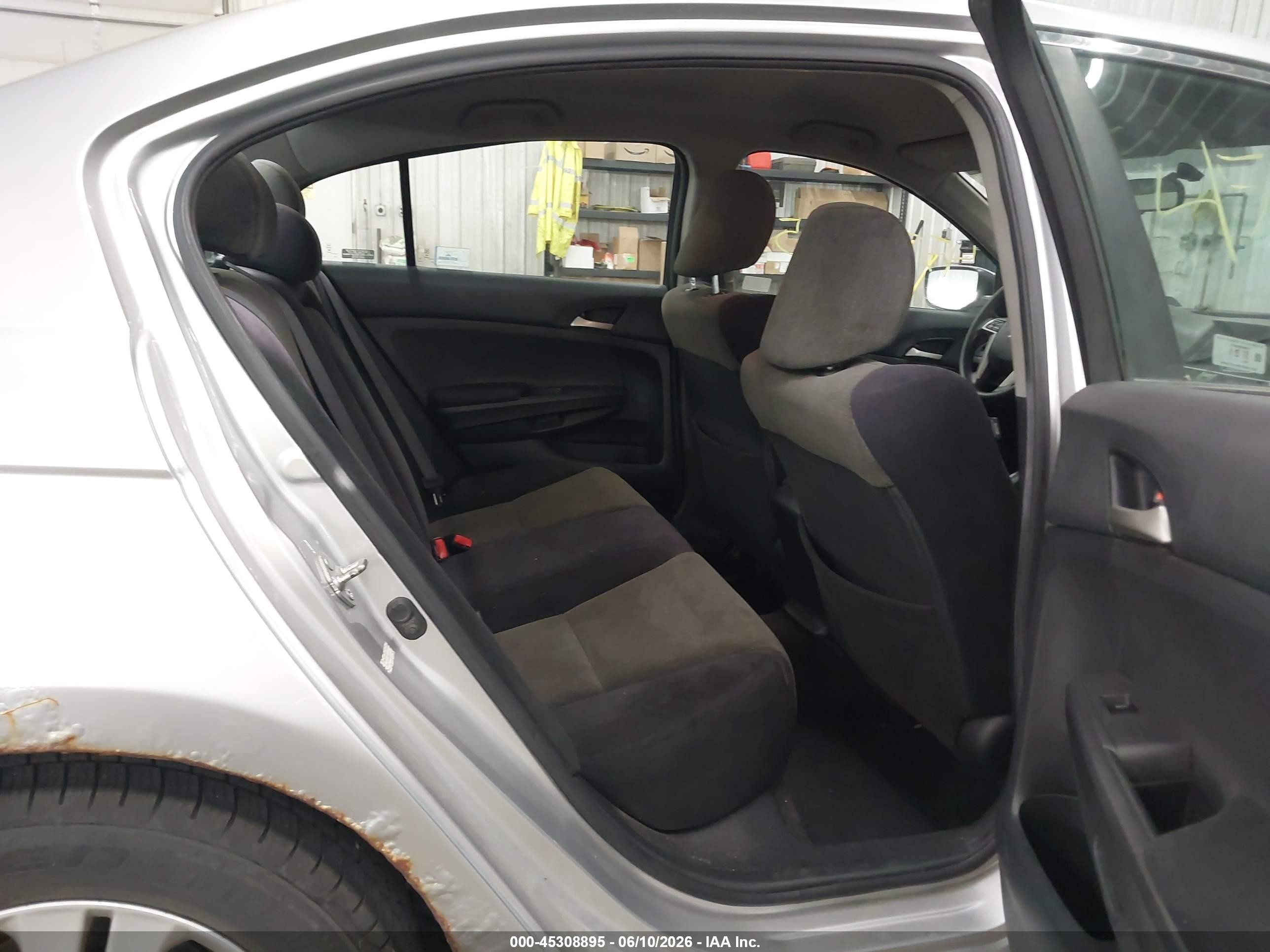 2008 Honda Accord 2.4 Lx-p Silver vin: 1HGCP26488A013116