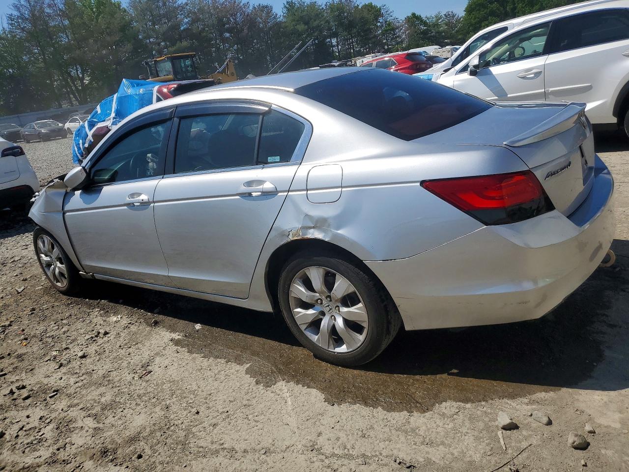 2008 Honda Accord Lxp Silver vin: 1HGCP26488A018235