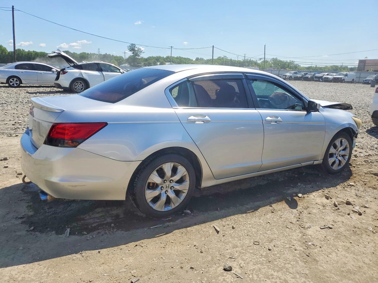 2008 Honda Accord Lxp Silver vin: 1HGCP26488A018235