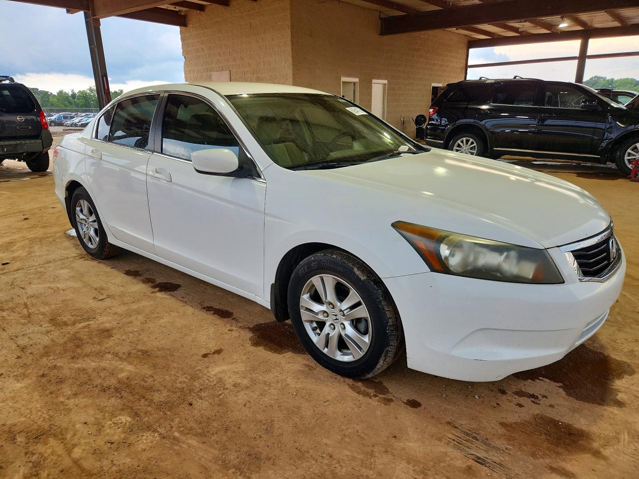 2008 Honda Accord Lxp White vin: 1HGCP26488A142179