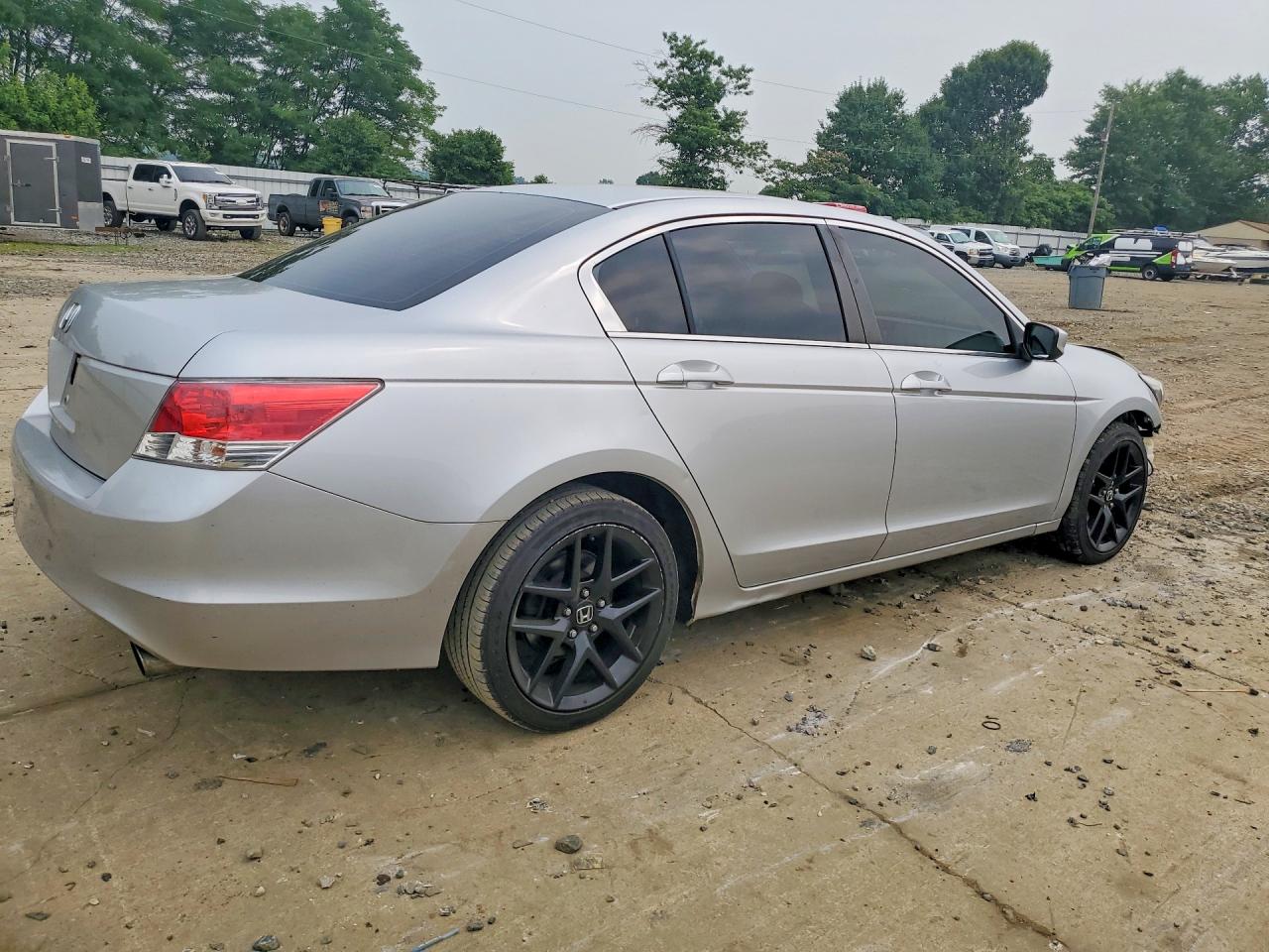 2009 Honda Accord Lxp Silver vin: 1HGCP26489A200230