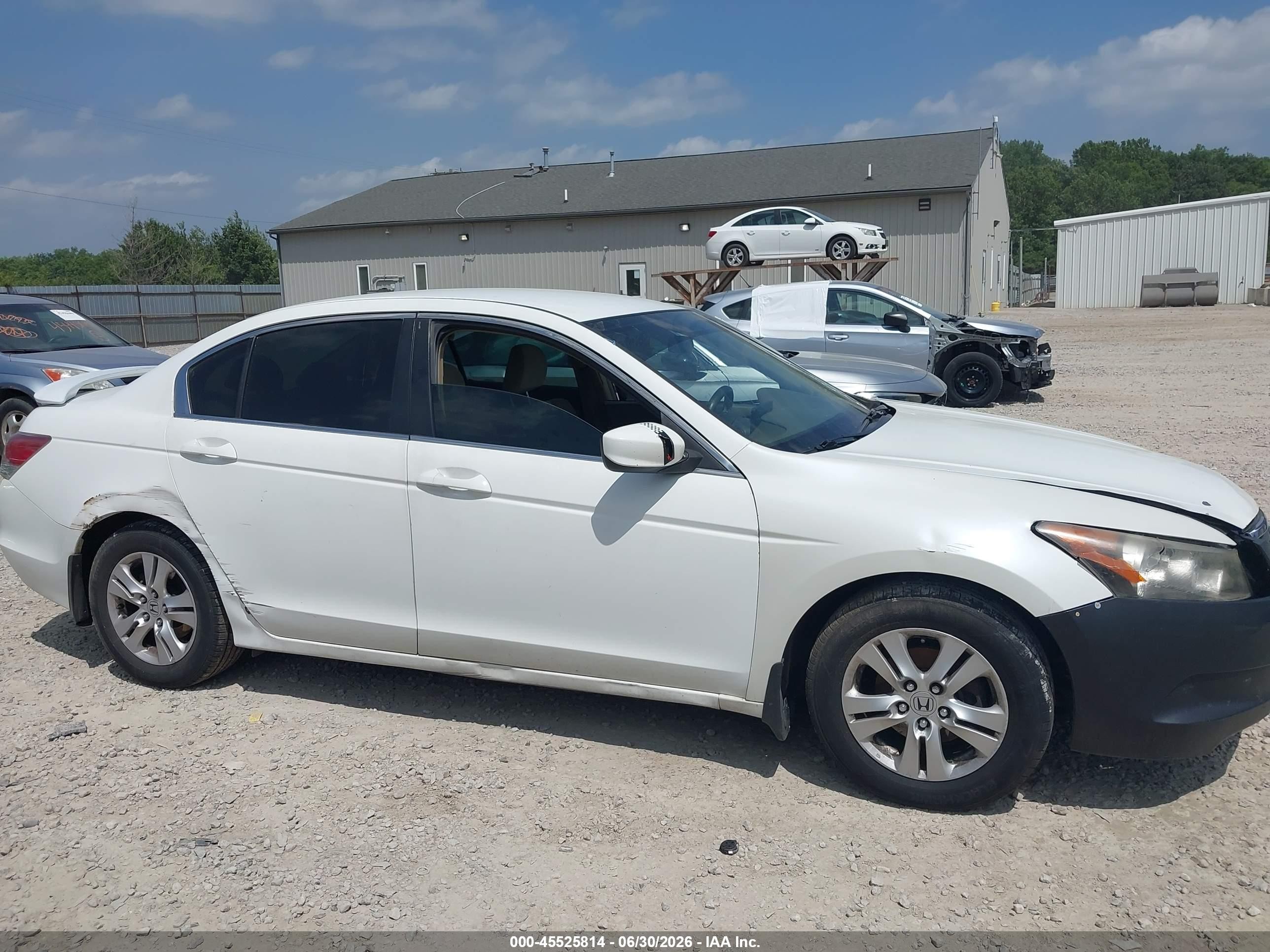 2008 Honda Accord 2.4 Lx-p White vin: 1HGCP26498A072871
