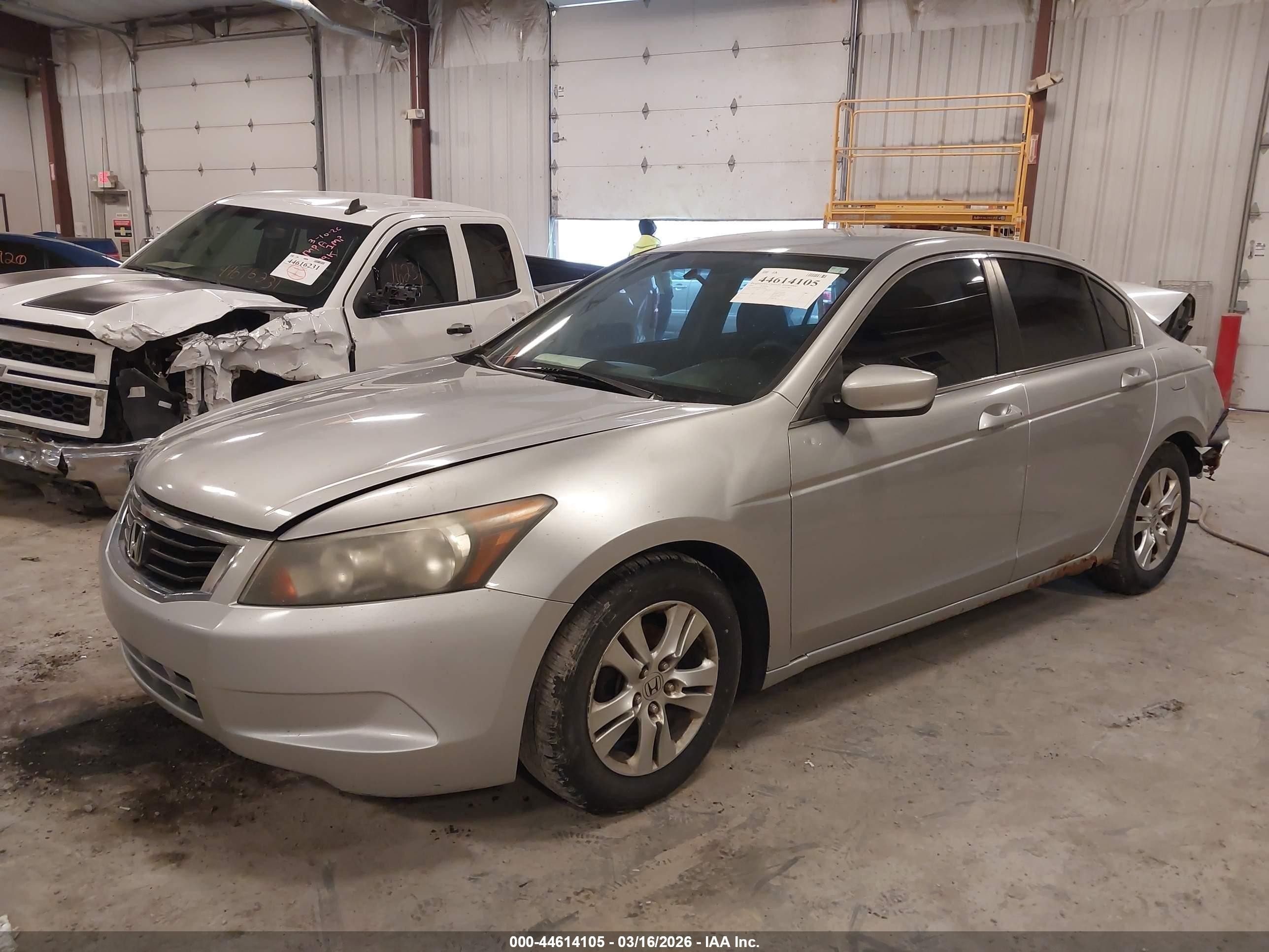 2009 Honda Accord 2.4 Lx-p Silver vin: 1HGCP26499A072905