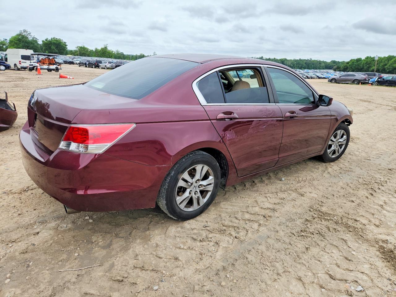 2009 Honda Accord Lxp Burgundy vin: 1HGCP26499A120080