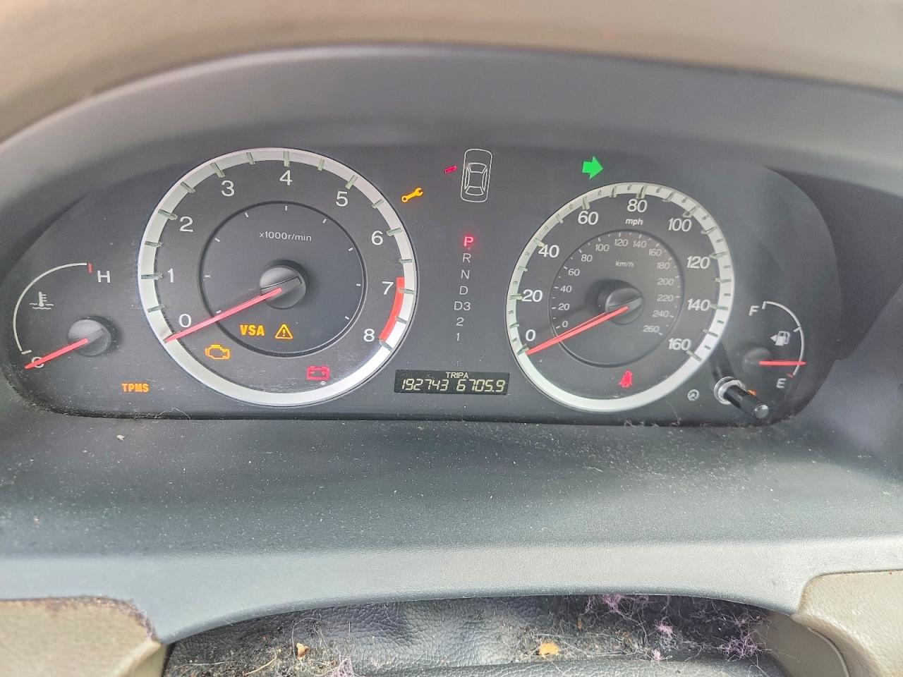 2009 Honda Accord Lxp Burgundy vin: 1HGCP26499A120080