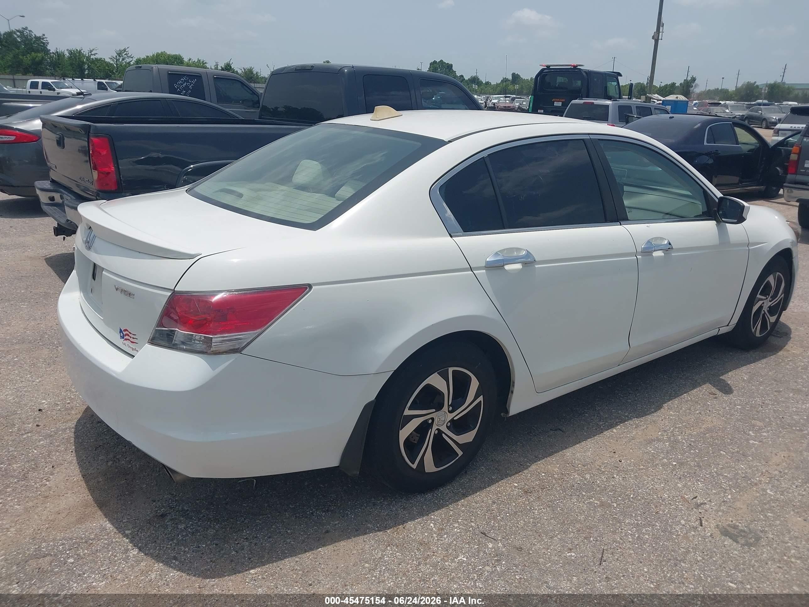 2009 Honda Accord 2.4 Lx-p White vin: 1HGCP26499A194776