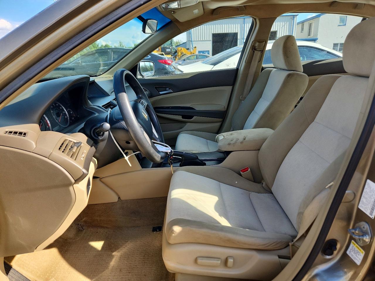 2009 Honda Accord Lxp Beige vin: 1HGCP264X9A010204
