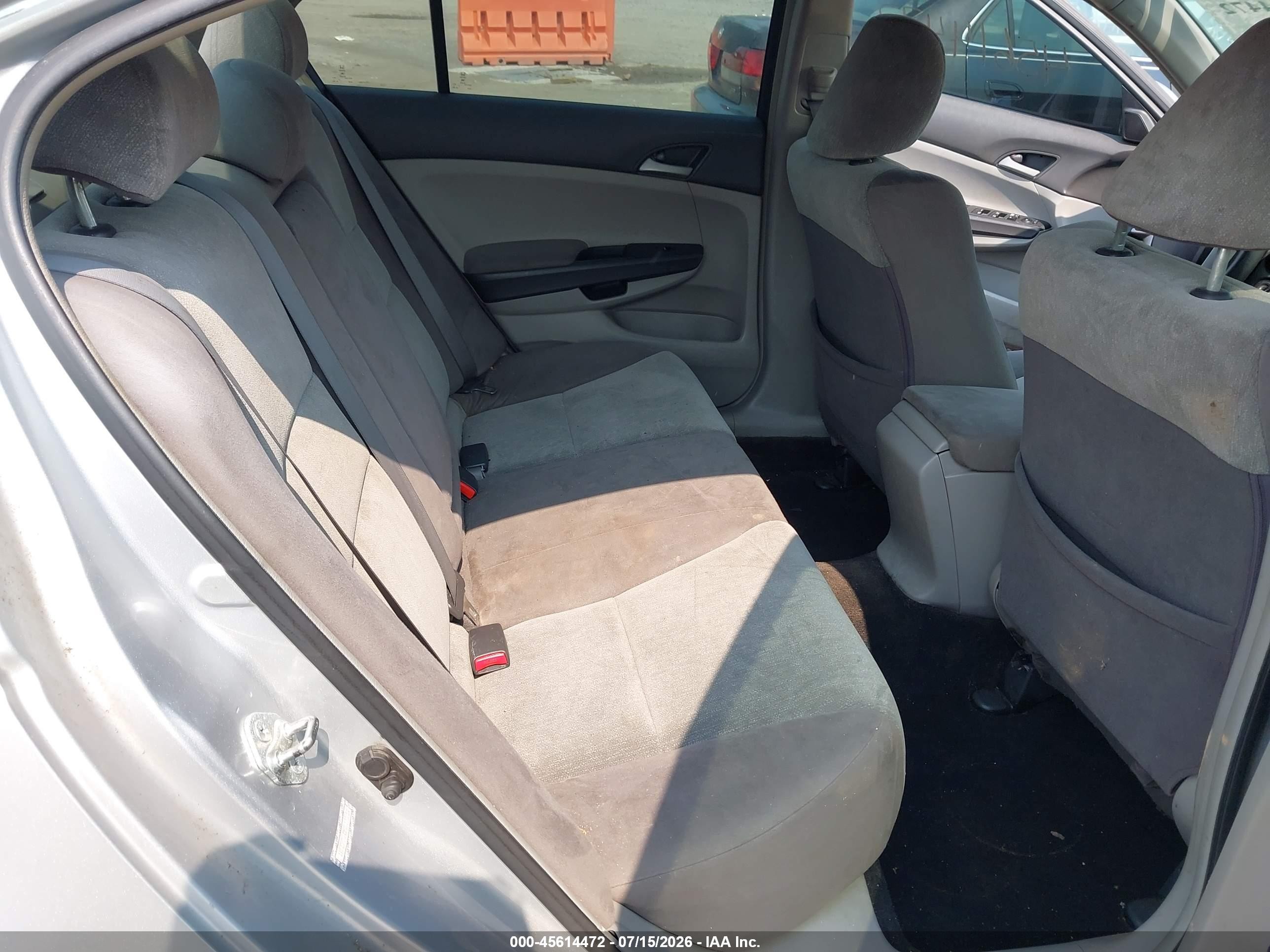 2009 Honda Accord 2.4 Lx-p Серебряный vin: 1HGCP264X9A073254