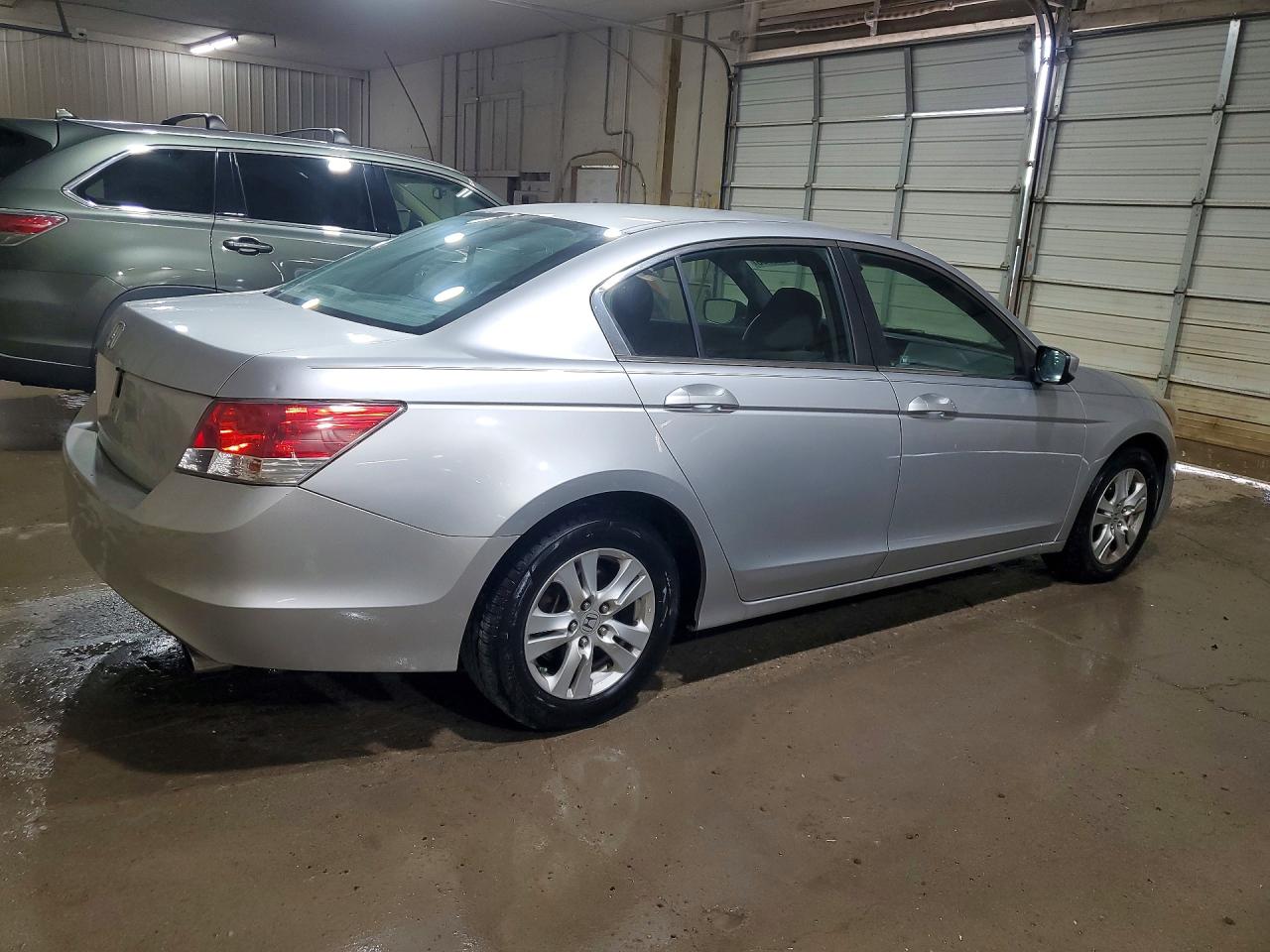 2009 Honda Accord Lxp Silver vin: 1HGCP264X9A073349