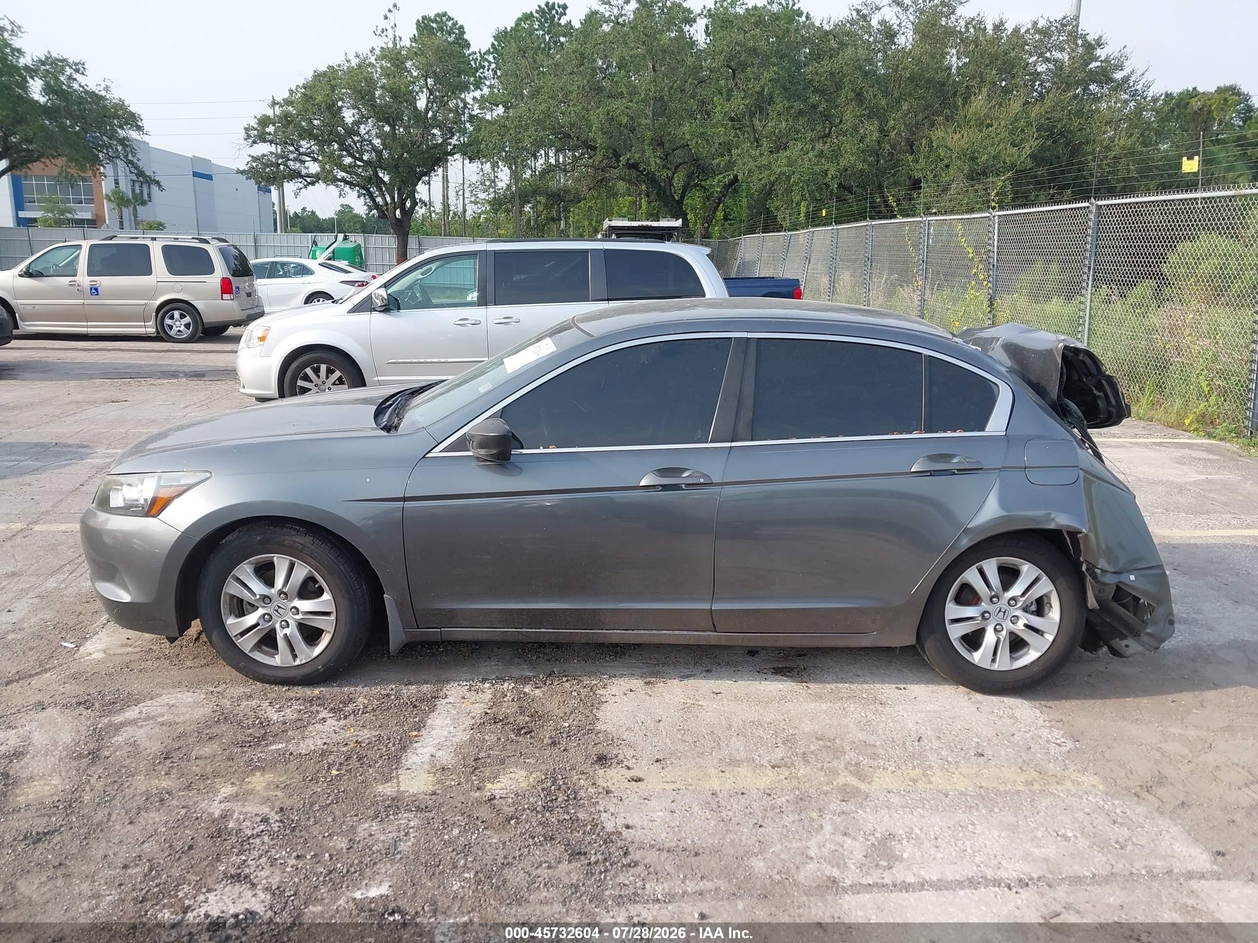 2009 Honda Accord 2.4 Lx-p Gray vin: 1HGCP264X9A156196