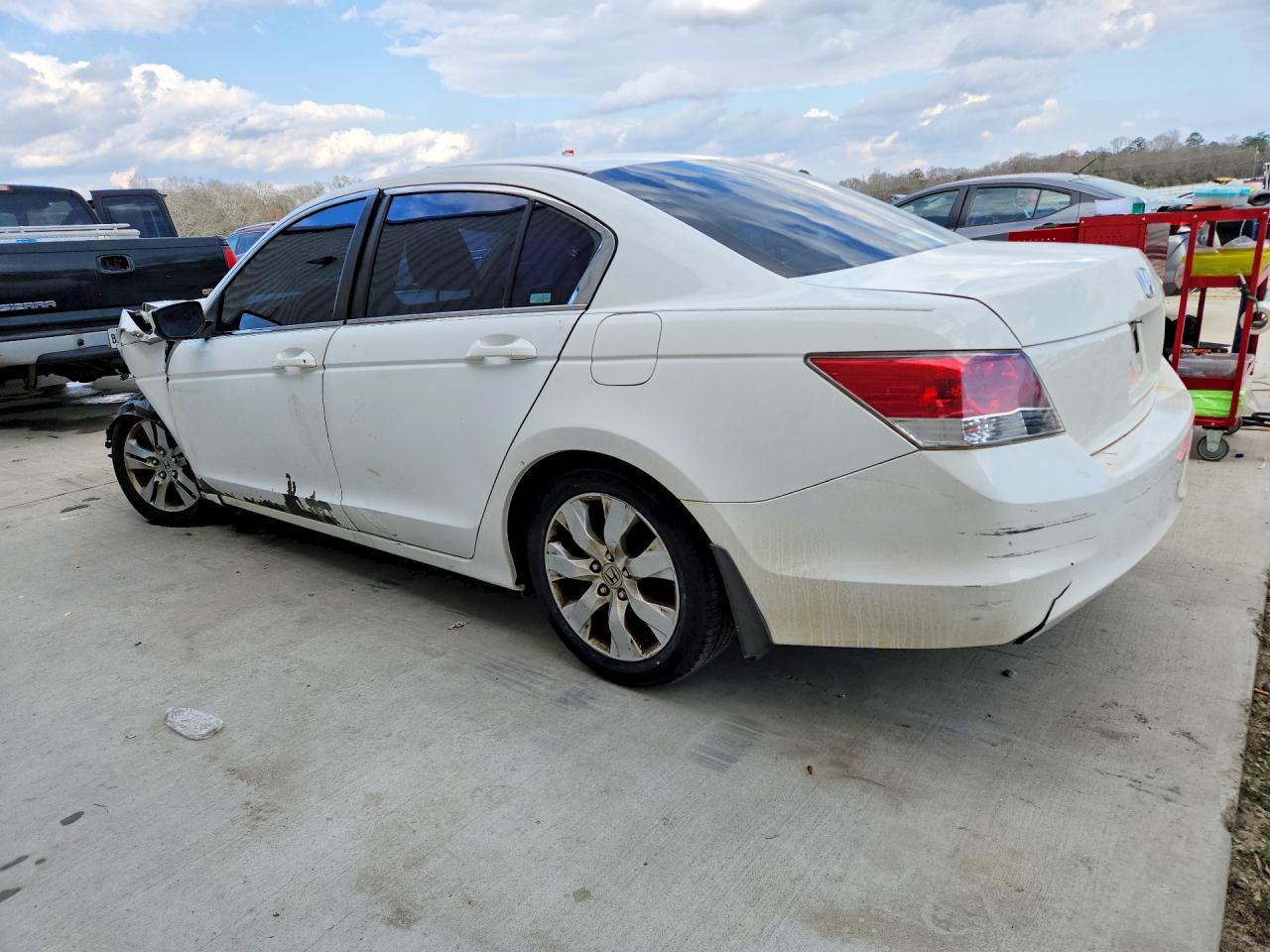 2008 Honda Accord Ex White vin: 1HGCP26708A166468