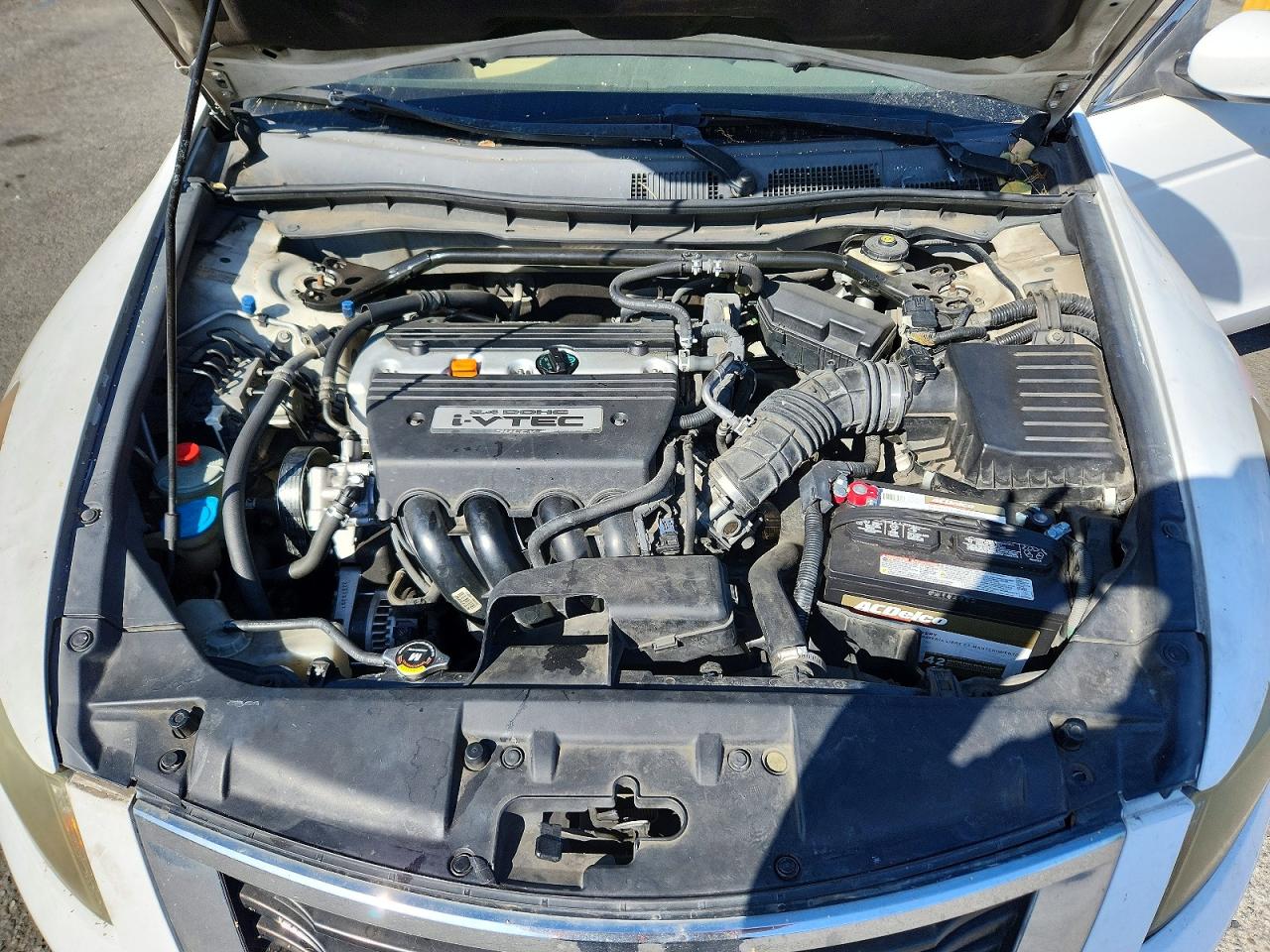 2009 Honda Accord Ex White vin: 1HGCP26709A021867
