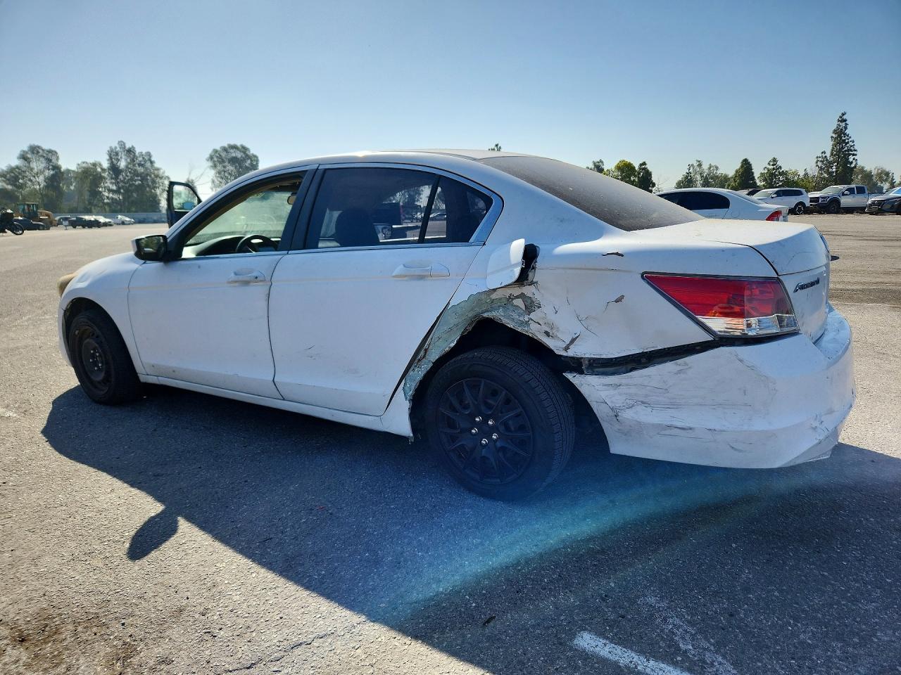 2009 Honda Accord Ex White vin: 1HGCP26709A021867
