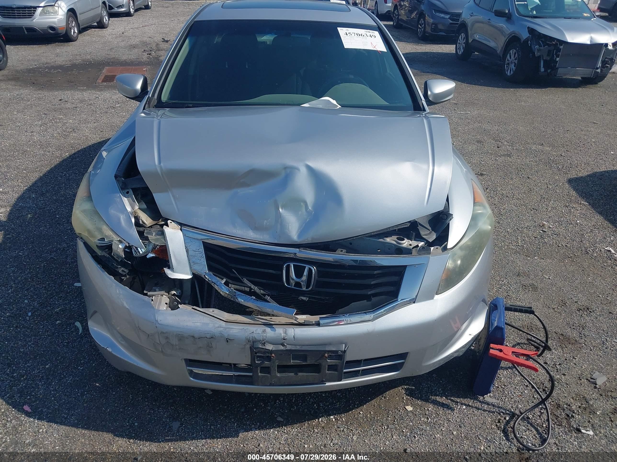 2008 Honda Accord 2.4 Ex Silver vin: 1HGCP26718A013047