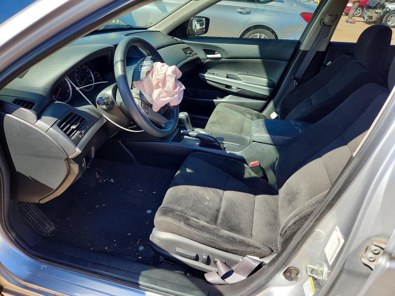 2009 Honda Accord Ex Silver vin: 1HGCP26719A019559