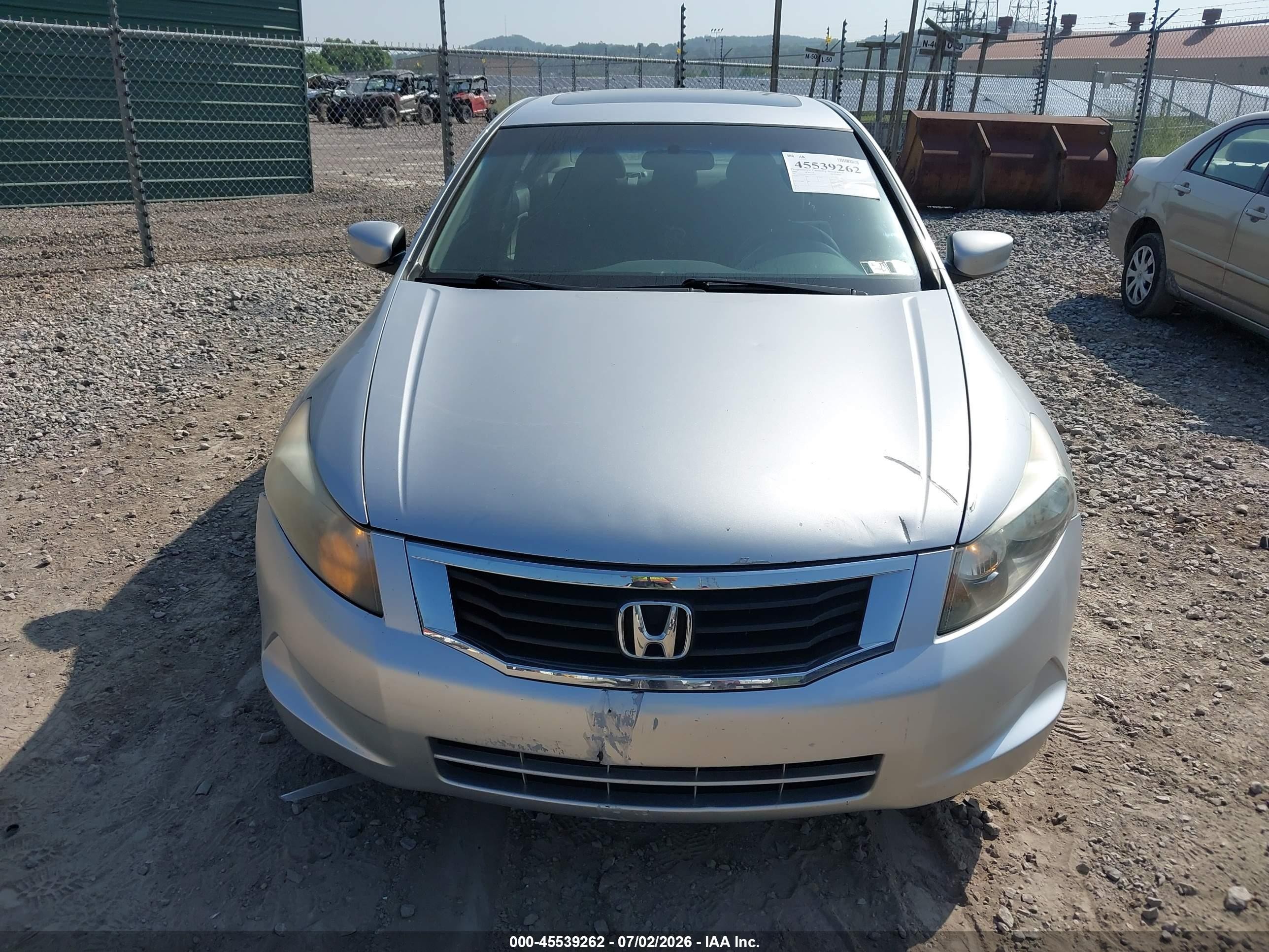 2009 Honda Accord 2.4 Ex Silver vin: 1HGCP26719A031050