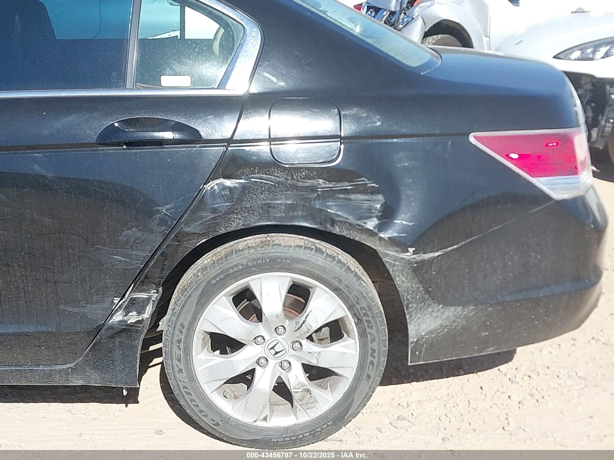 2009 Honda Accord 2.4 Ex Black vin: 1HGCP26719A140611