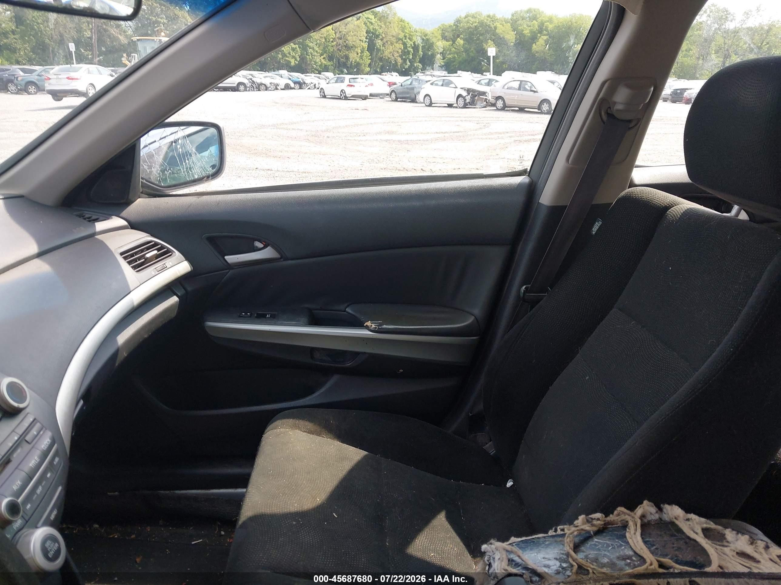 2009 Honda Accord 2.4 Ex Серебряный vin: 1HGCP26729A056944