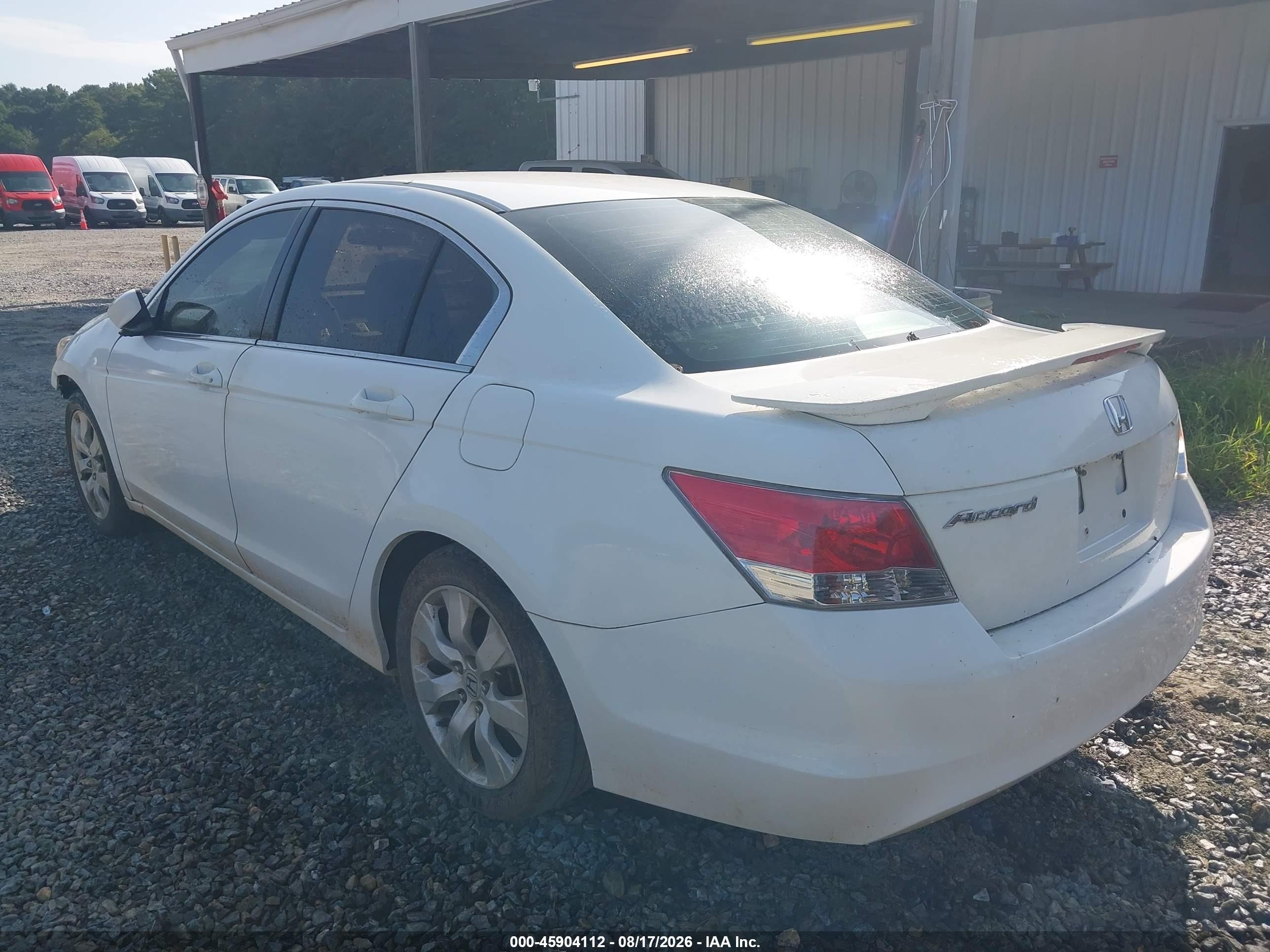 2009 Honda Accord 2.4 Ex White vin: 1HGCP26729A095260