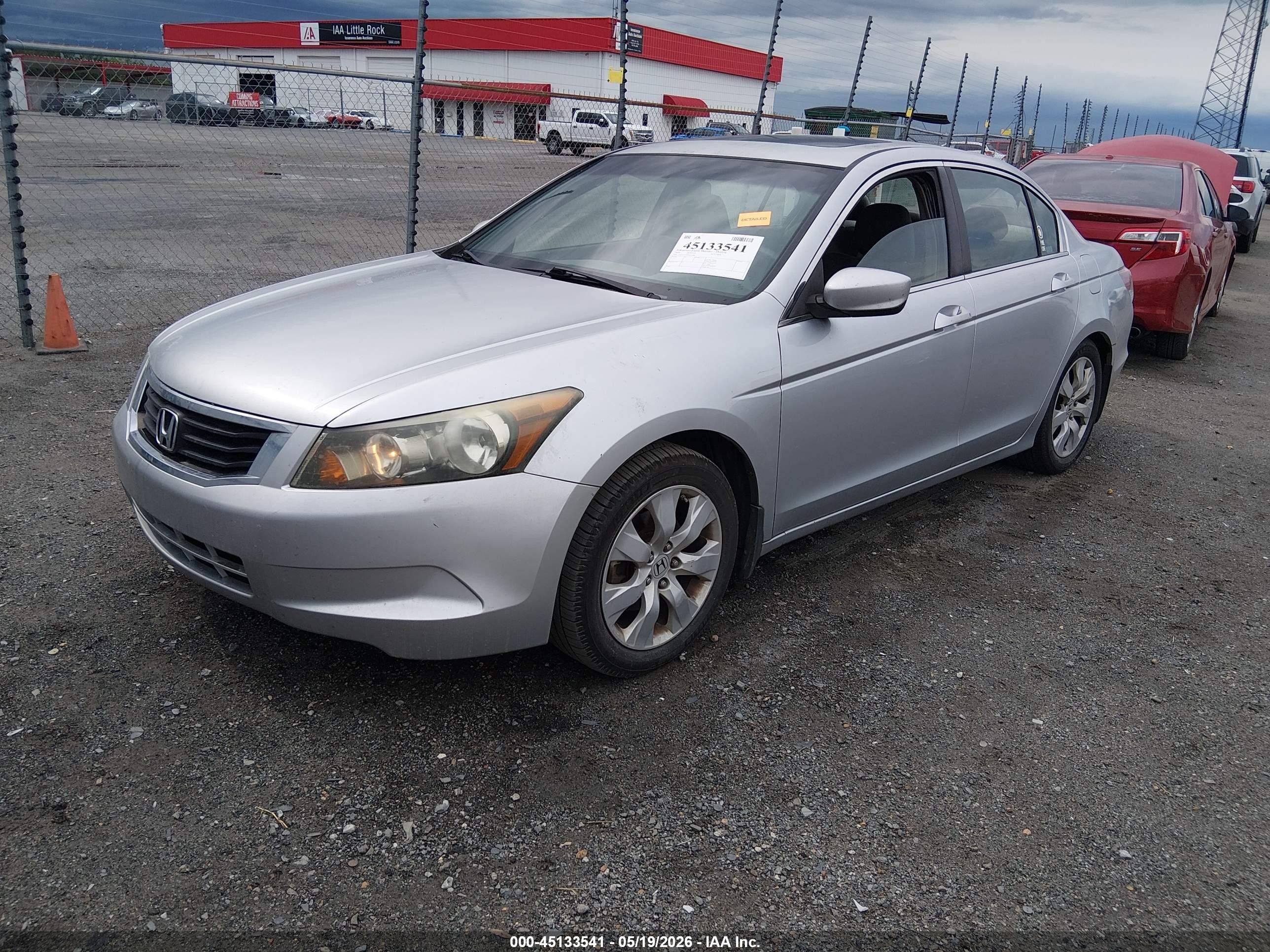 2009 Honda Accord 2.4 Ex Silver vin: 1HGCP26729A142500