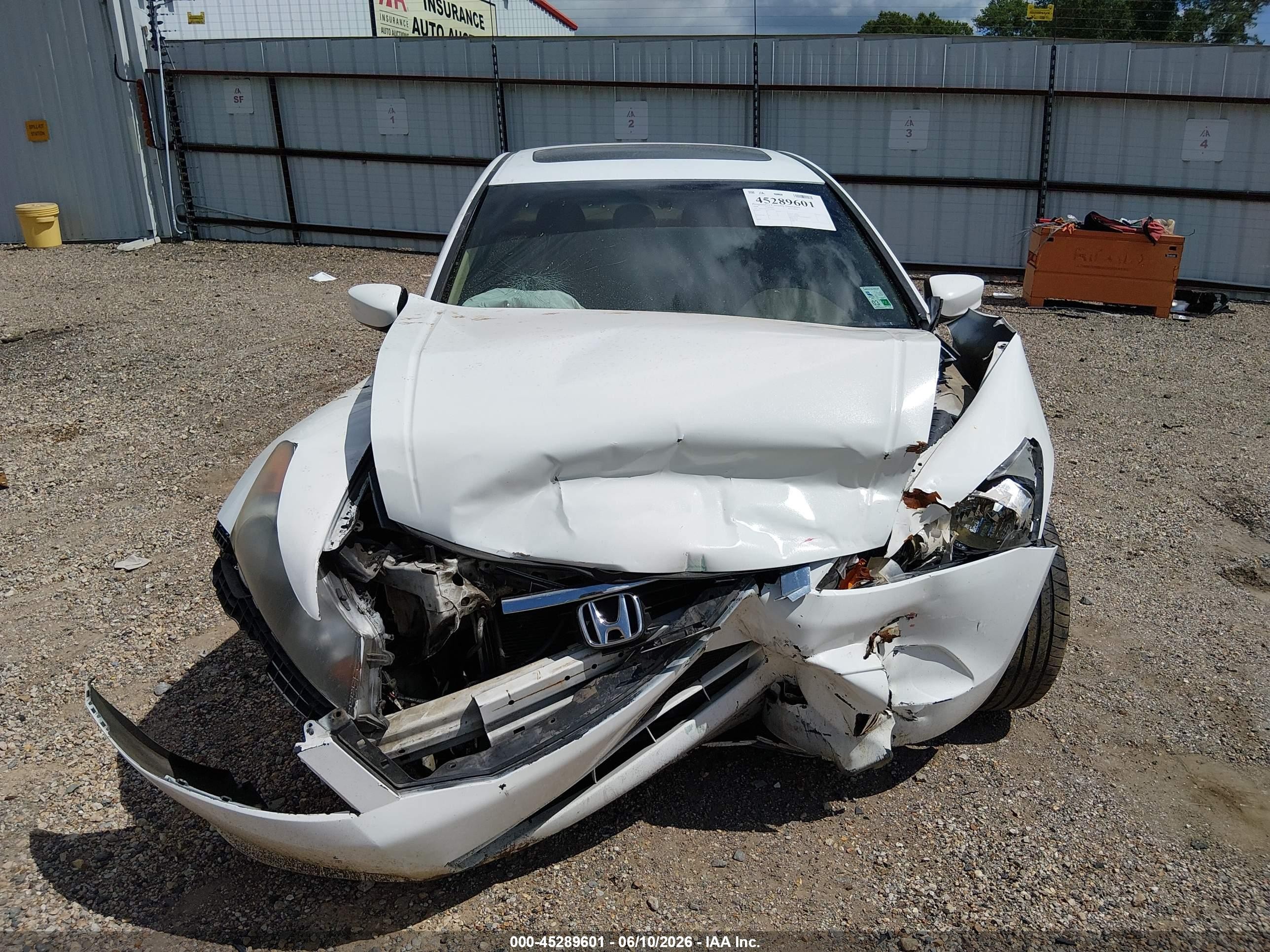 2008 Honda Accord 2.4 Ex Белый vin: 1HGCP26738A114381