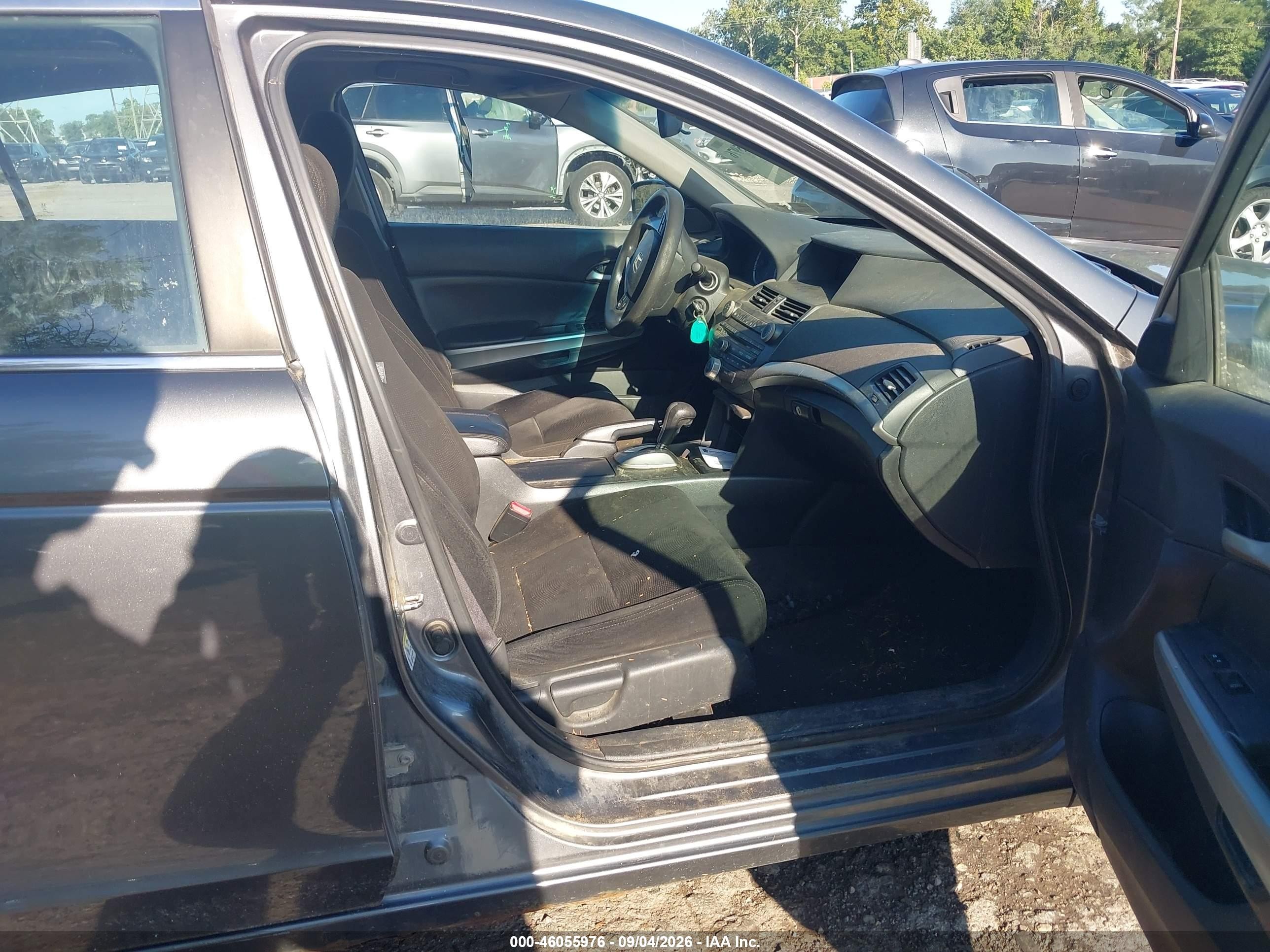 2009 Honda Accord 2.4 Ex Gray vin: 1HGCP26739A048612
