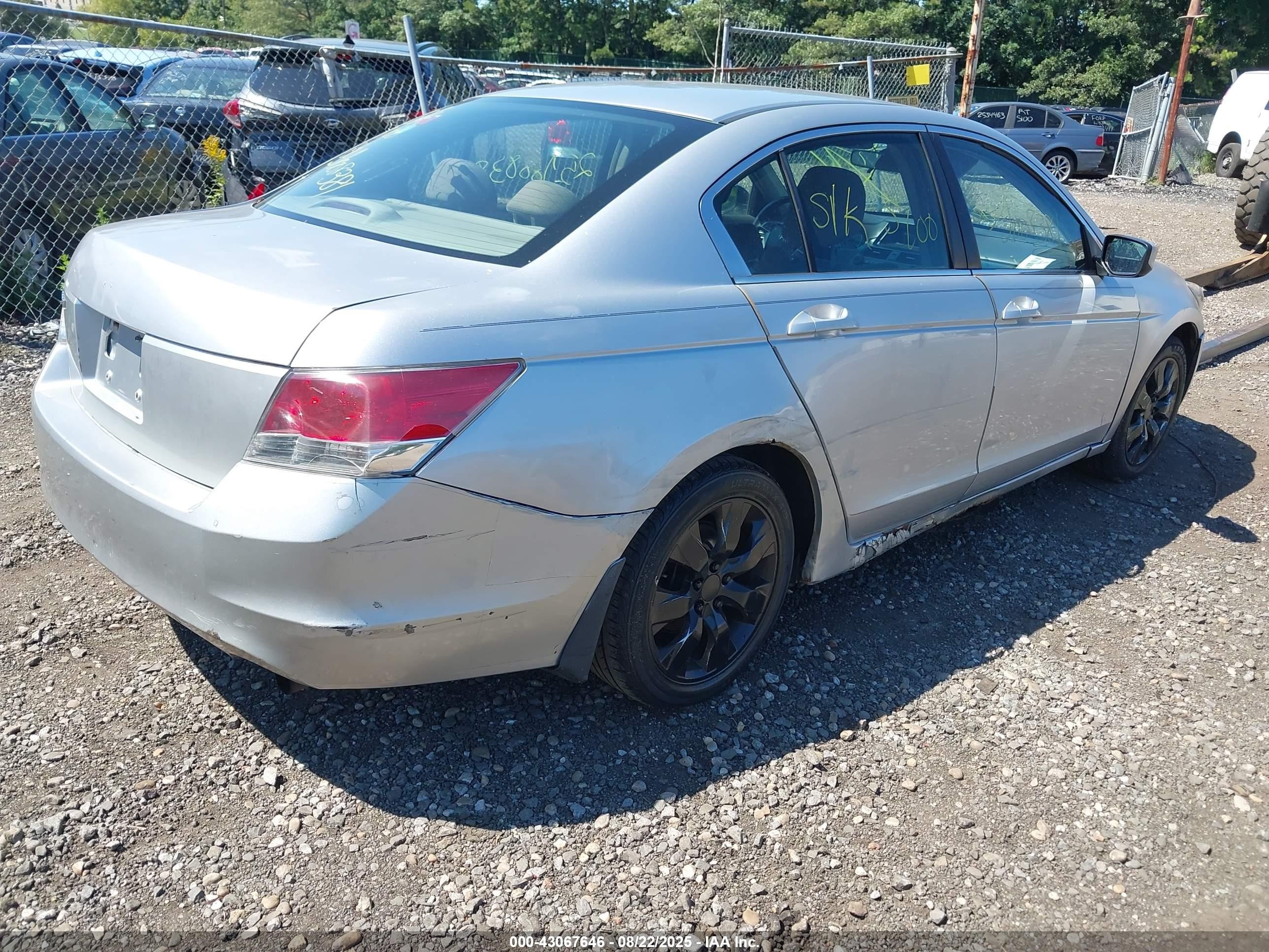 2009 Honda Accord 2.4 Ex Серый vin: 1HGCP26739A136091