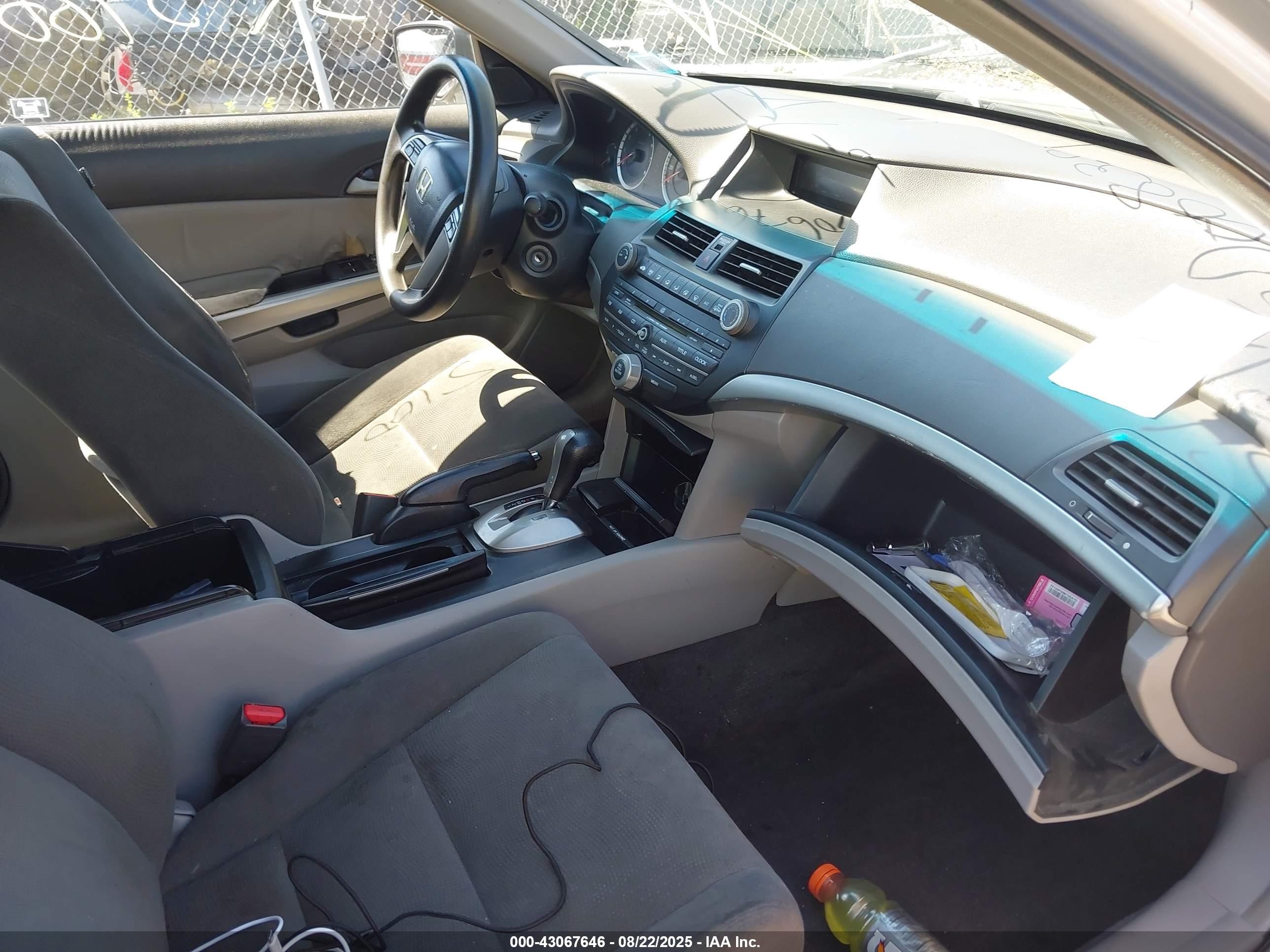 2009 Honda Accord 2.4 Ex Серый vin: 1HGCP26739A136091