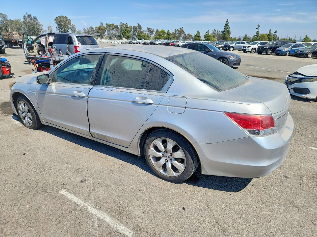 2009 Honda Accord Ex Silver vin: 1HGCP26739A143090