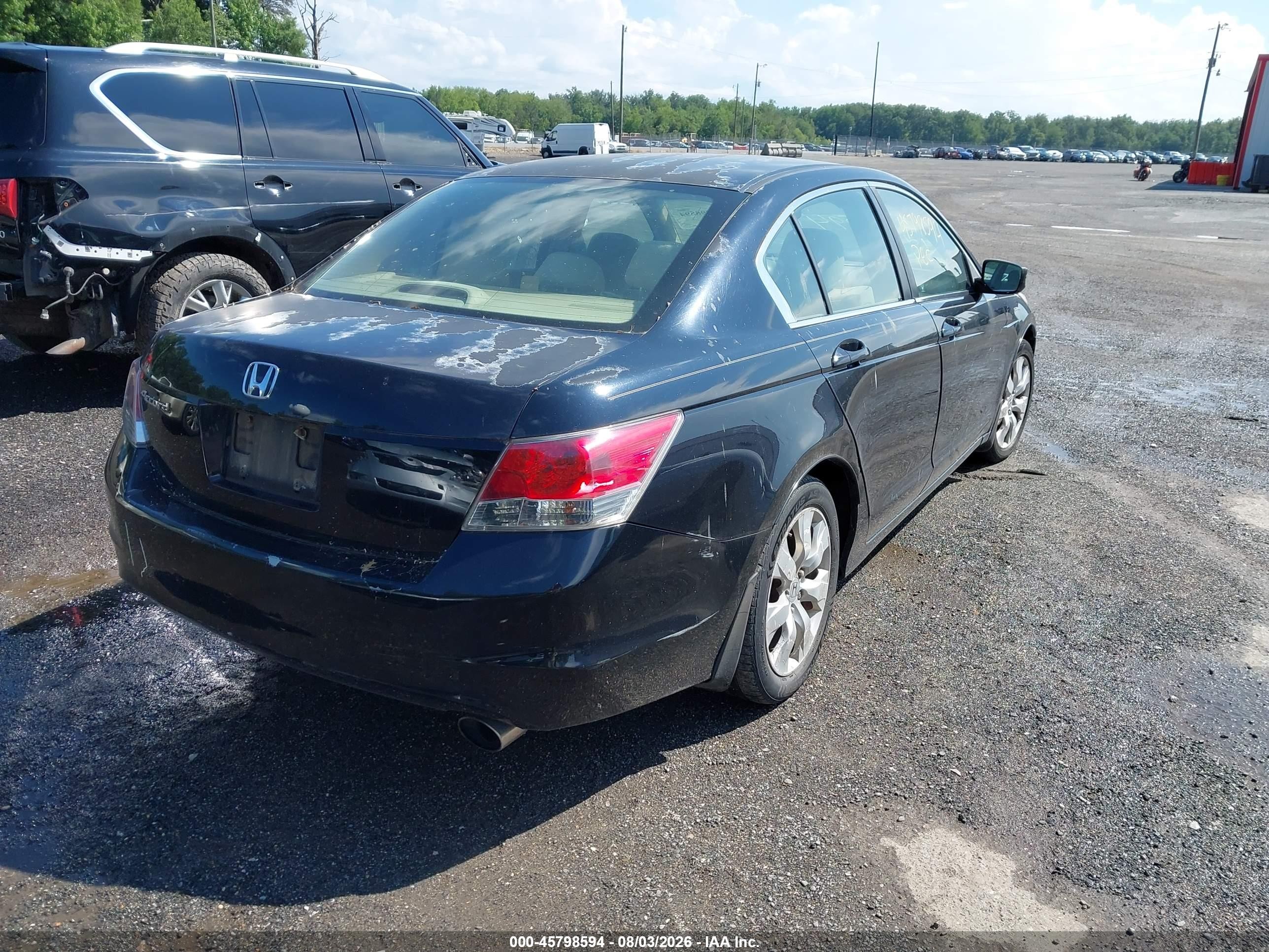 2008 Honda Accord 2.4 Ex Silver vin: 1HGCP26758A007560
