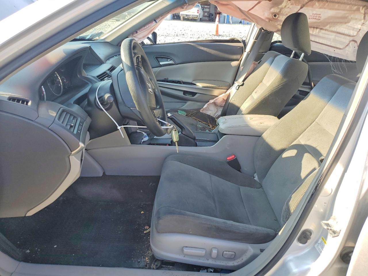 2009 Honda Accord Ex Silver vin: 1HGCP26759A102489