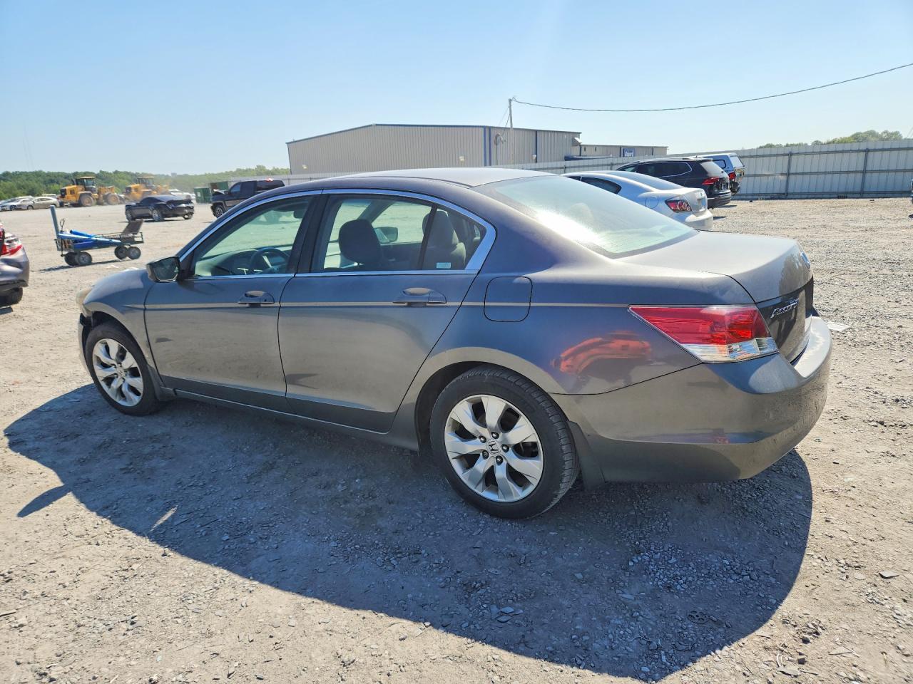 2009 Honda Accord Gray vin: 1HGCP26759A110687