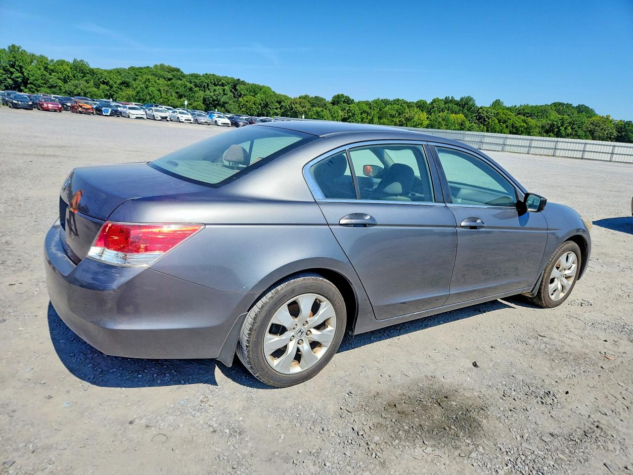 2009 Honda Accord Gray vin: 1HGCP26759A110687