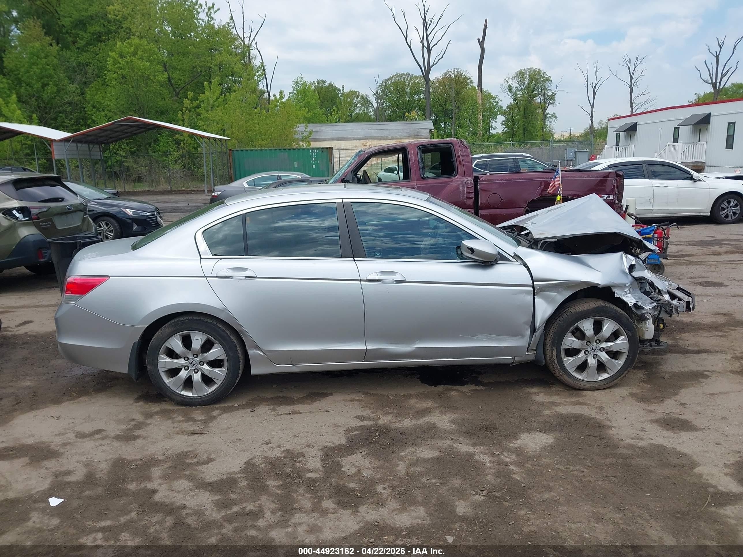 2009 Honda Accord 2.4 Ex Серебряный vin: 1HGCP26759A123844