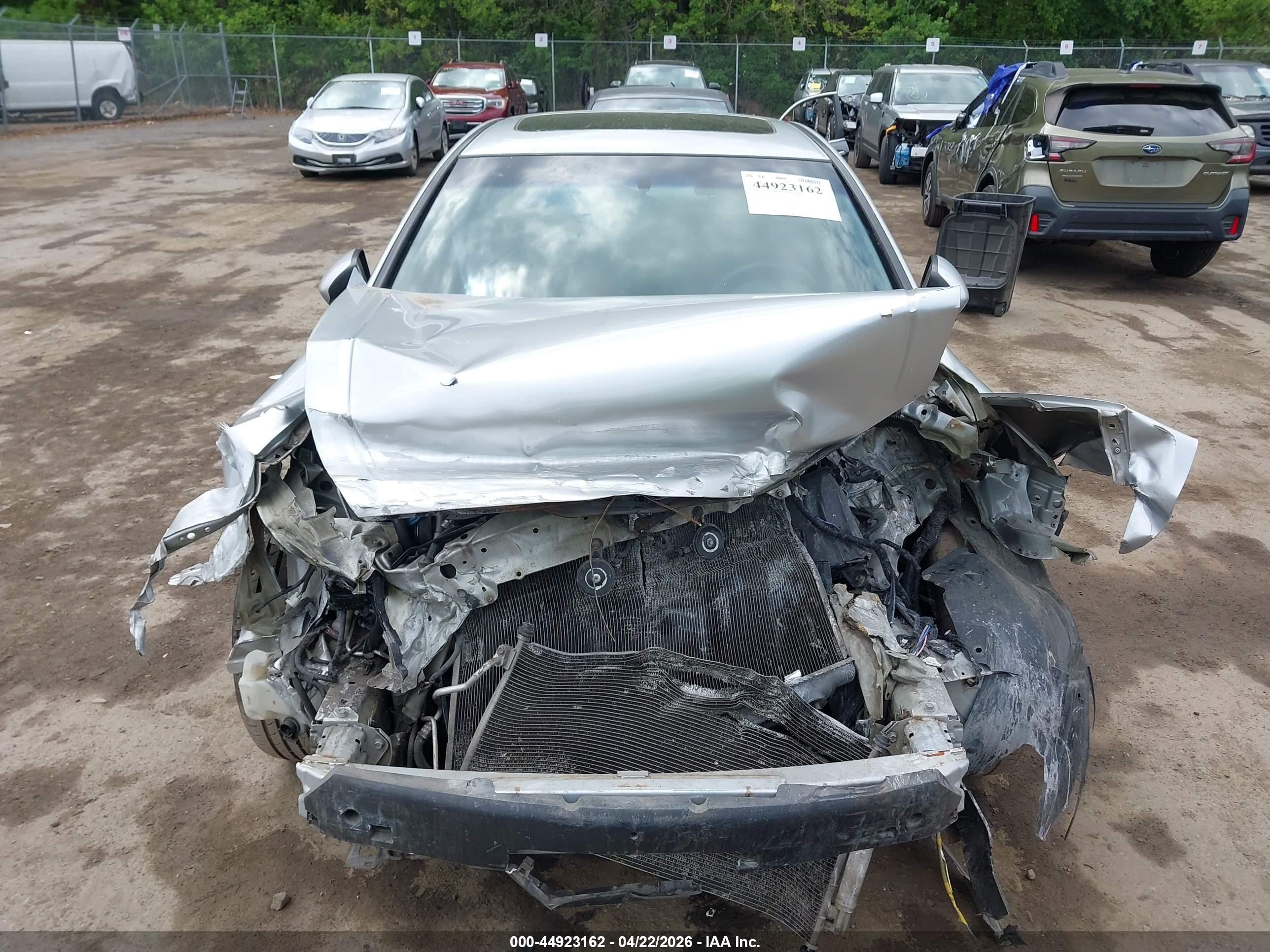 2009 Honda Accord 2.4 Ex Серебряный vin: 1HGCP26759A123844