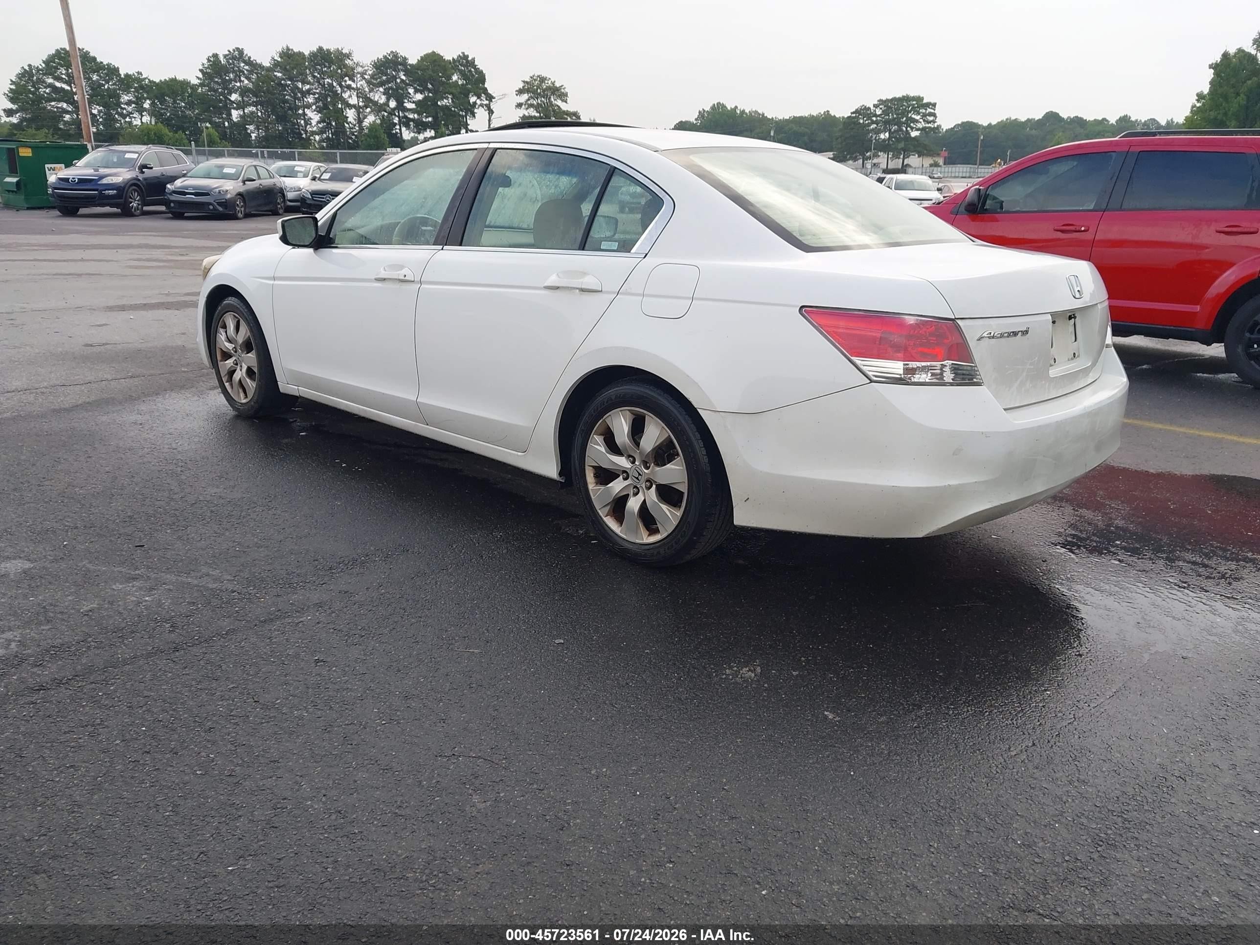 2008 Honda Accord 2.4 Ex White vin: 1HGCP26768A113595