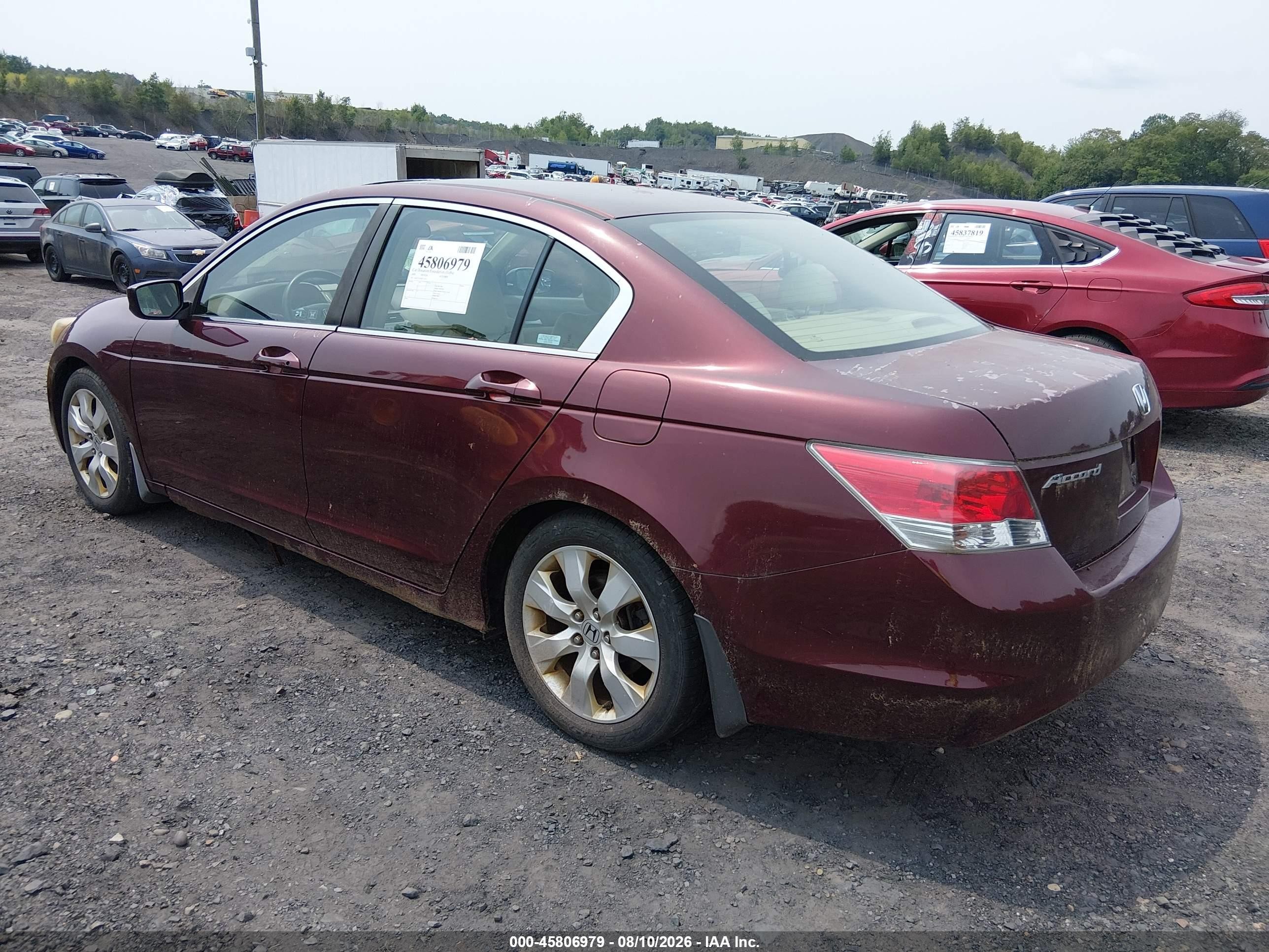 2008 Honda Accord 2.4 Ex Red vin: 1HGCP26768A124032