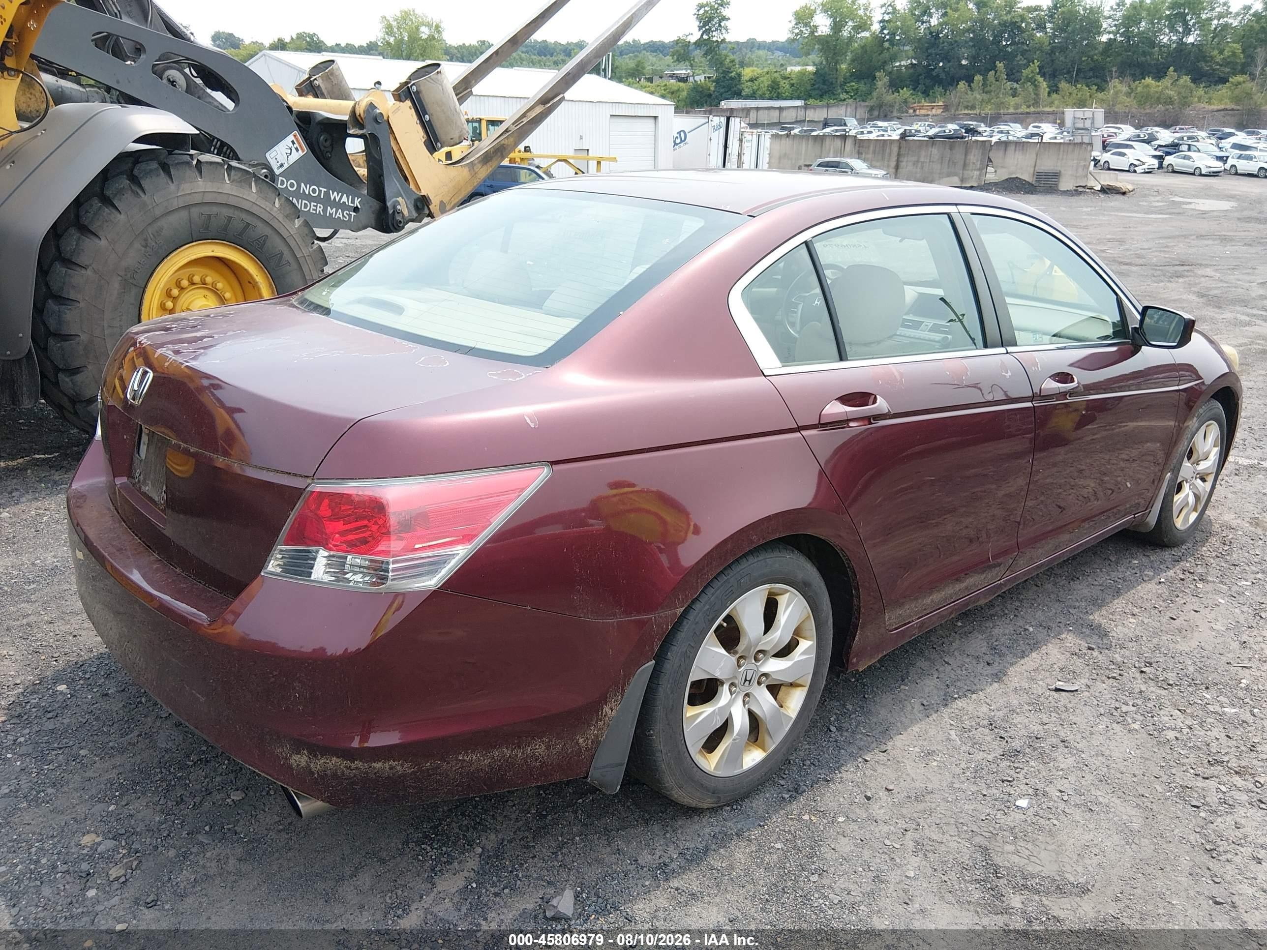 2008 Honda Accord 2.4 Ex Red vin: 1HGCP26768A124032