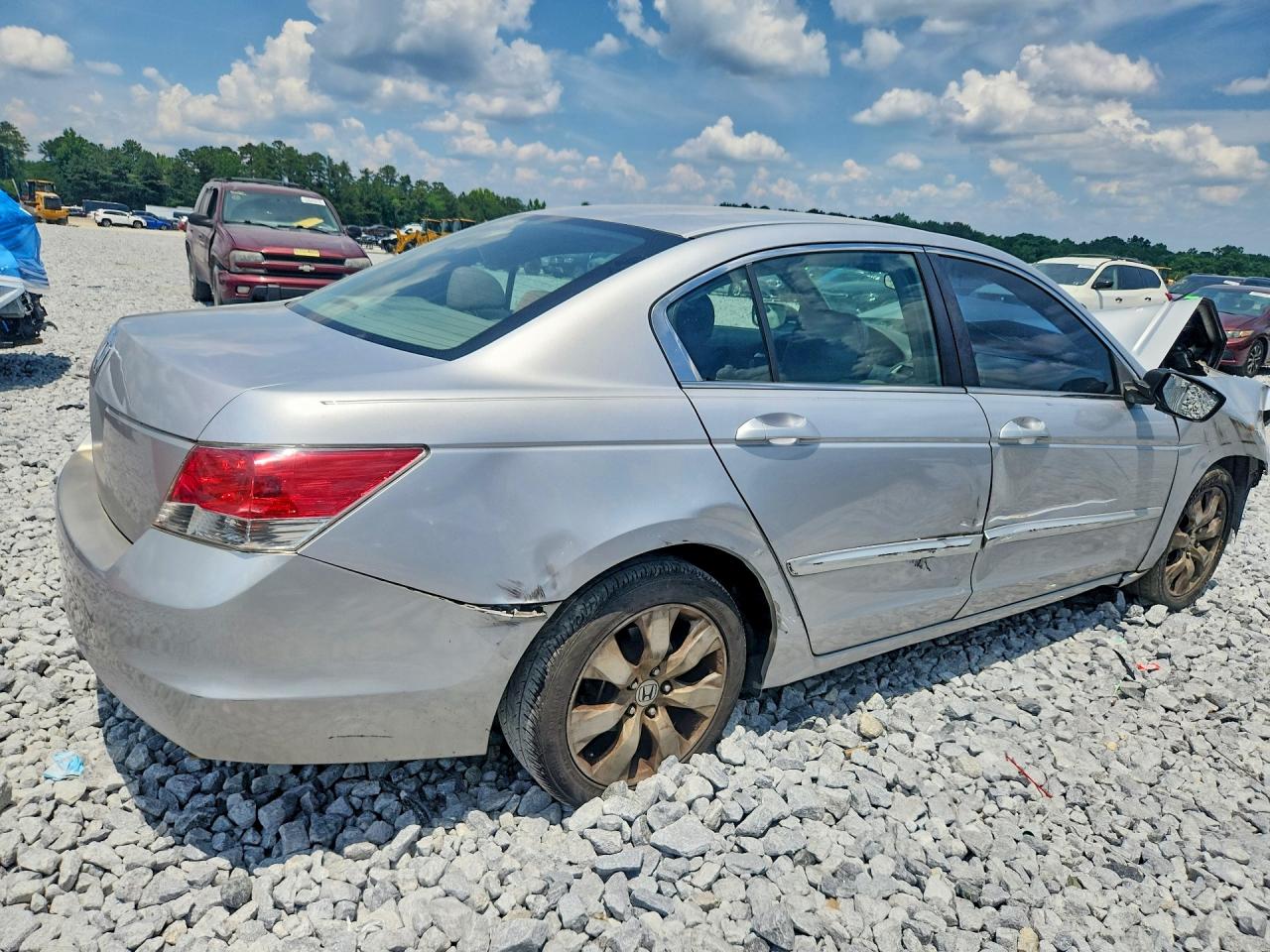 2009 Honda Accord Ex Silver vin: 1HGCP26779A005827