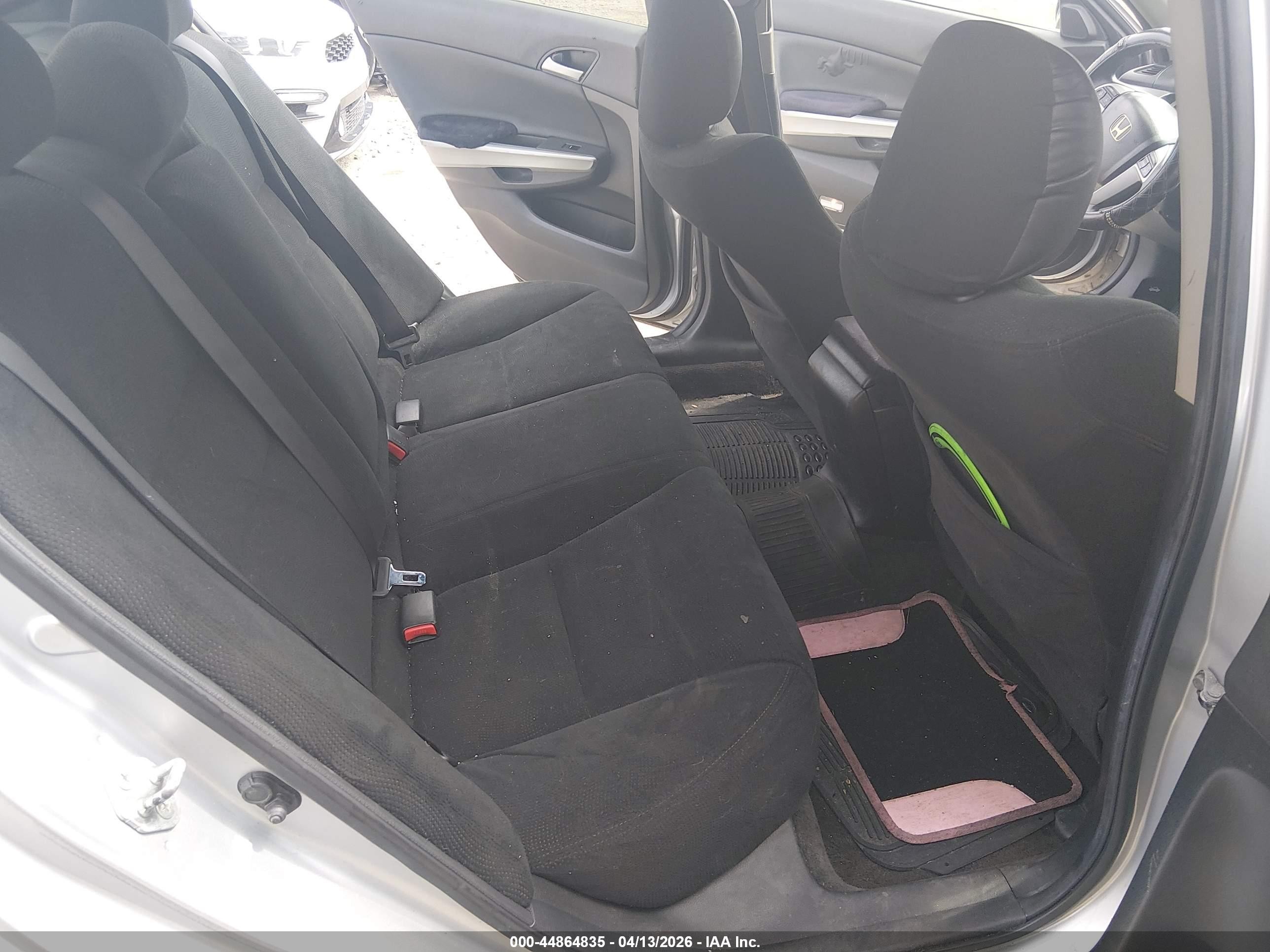 2008 Honda Accord 2.4 Ex Silver vin: 1HGCP26788A038477