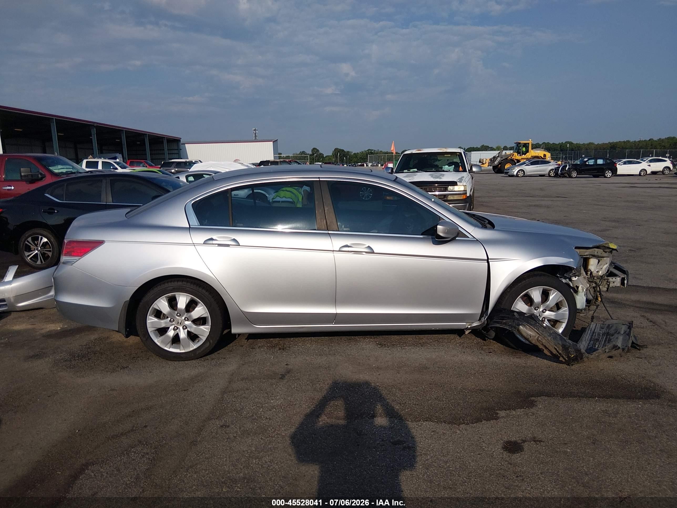 2008 Honda Accord 2.4 Ex Серебряный vin: 1HGCP26788A133394