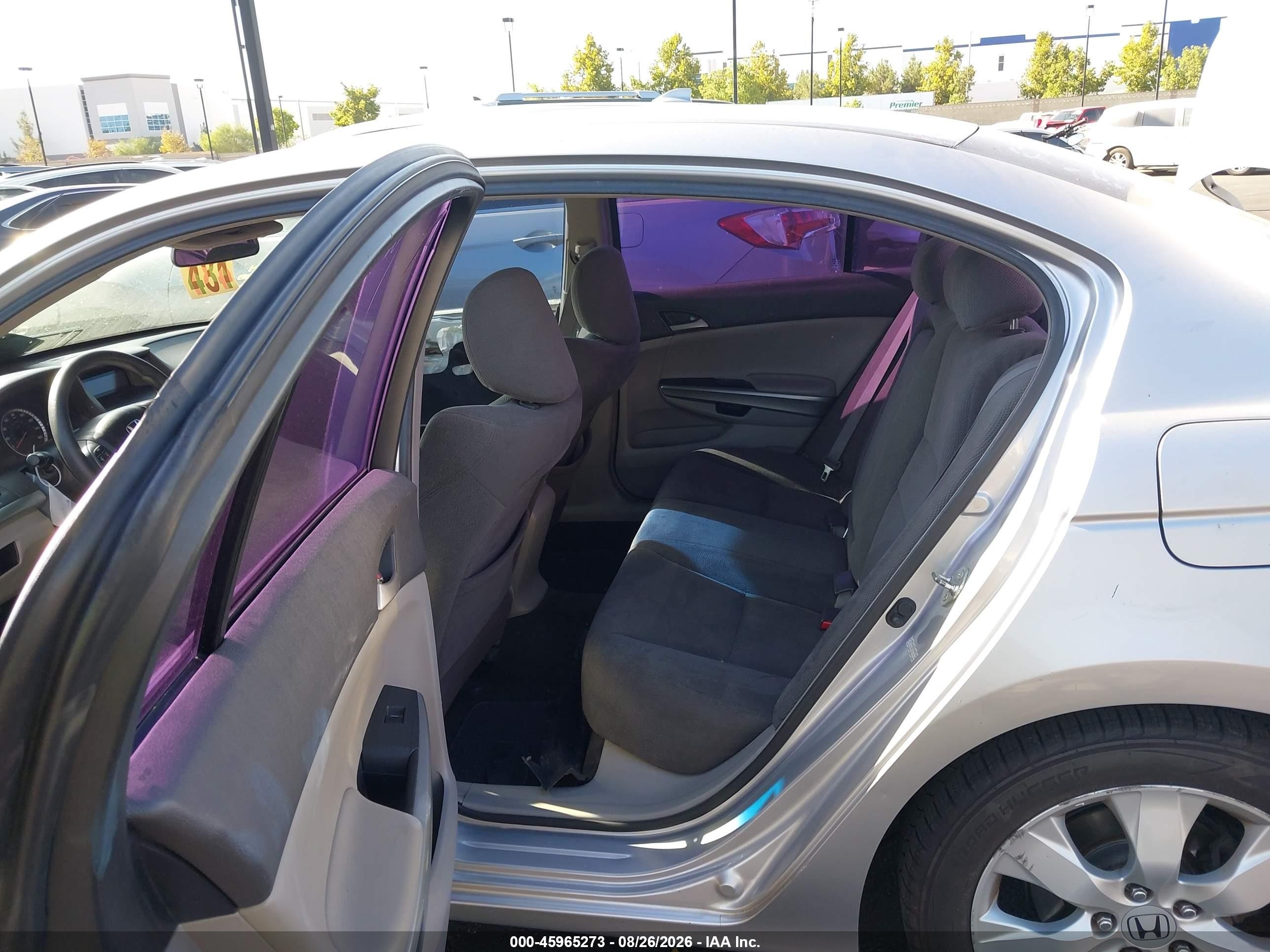 2008 Honda Accord 2.4 Ex Silver vin: 1HGCP26798A160751
