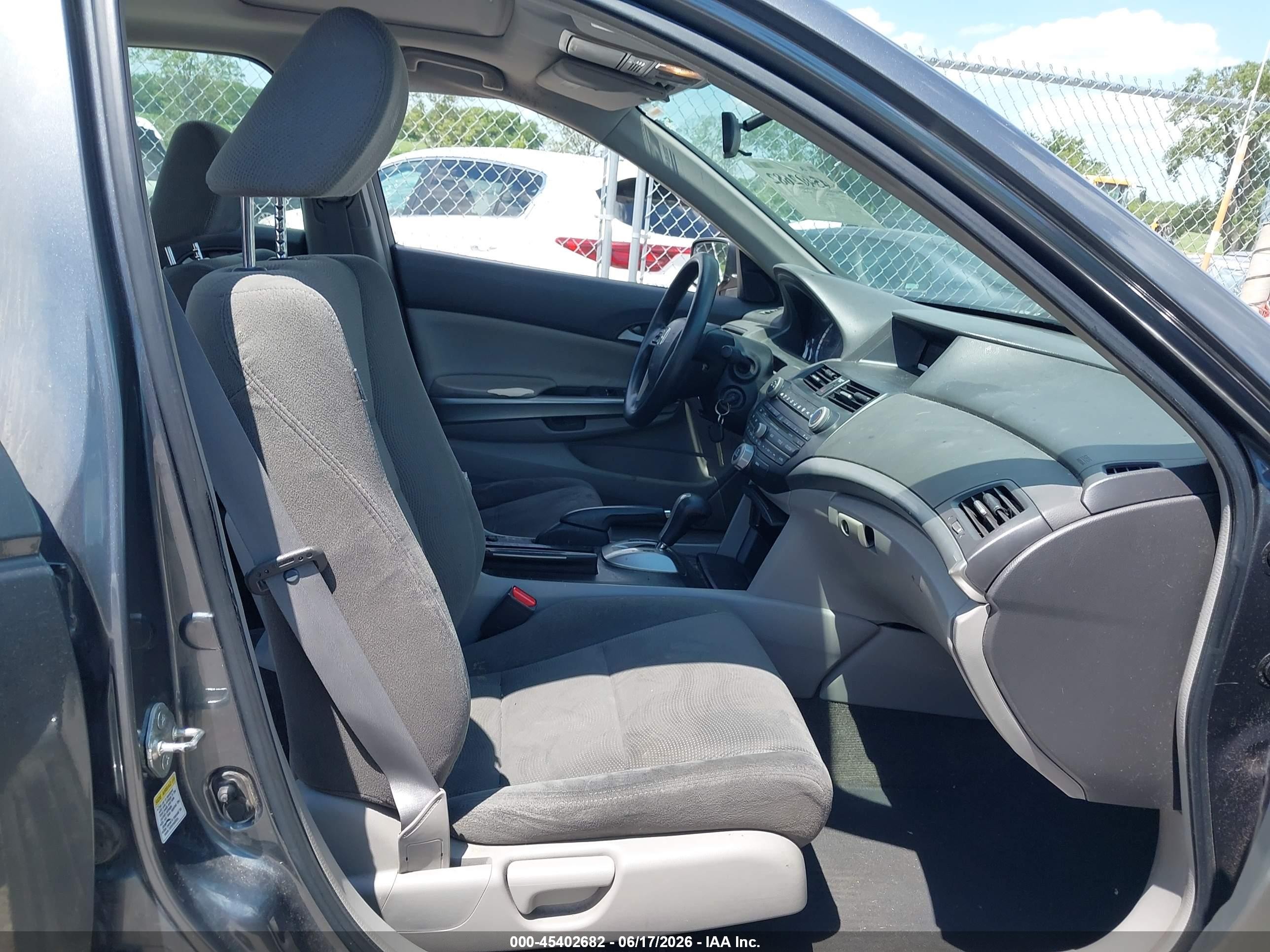 2009 Honda Accord 2.4 Ex Gray vin: 1HGCP26799A080786