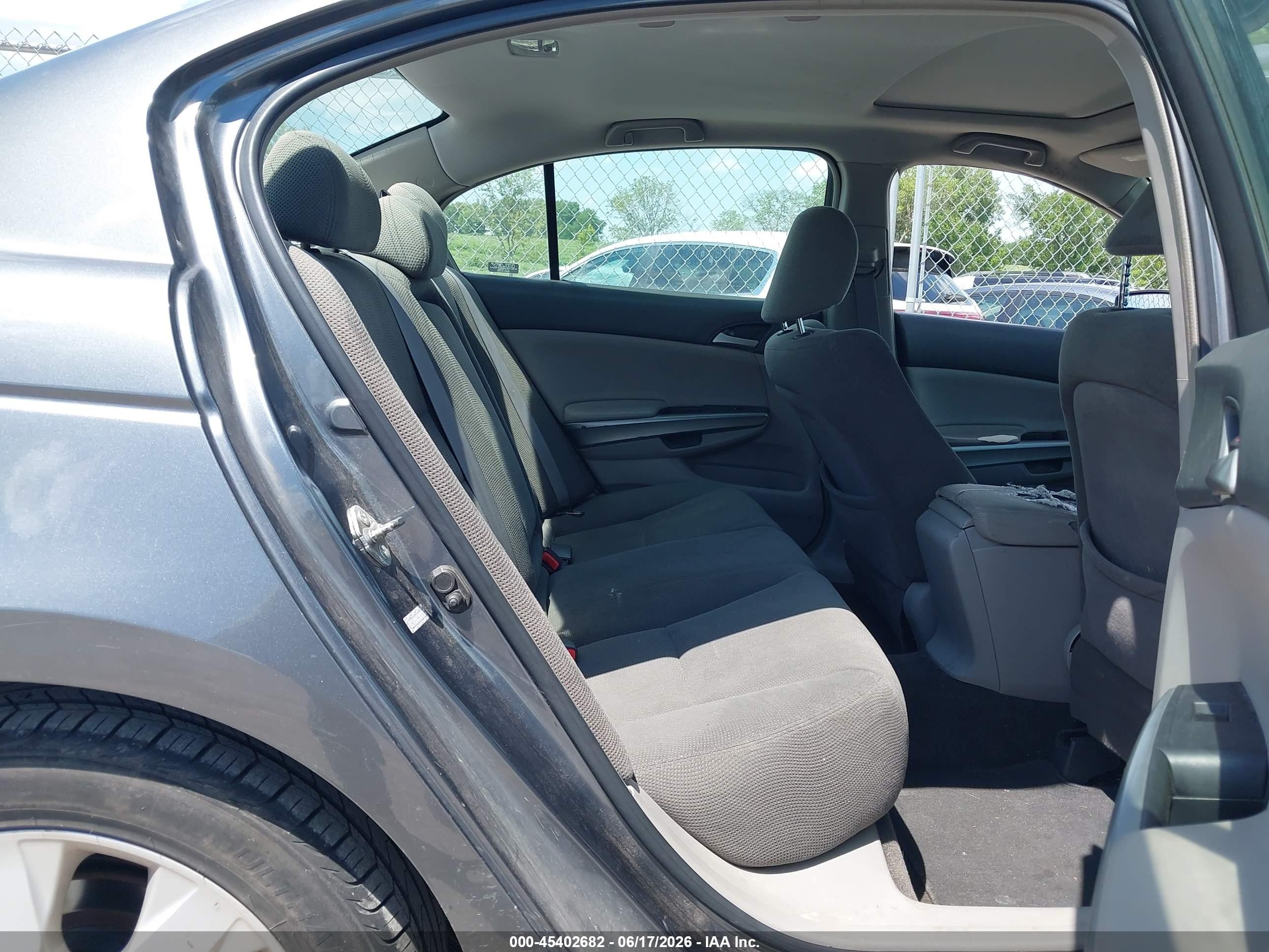 2009 Honda Accord 2.4 Ex Gray vin: 1HGCP26799A080786